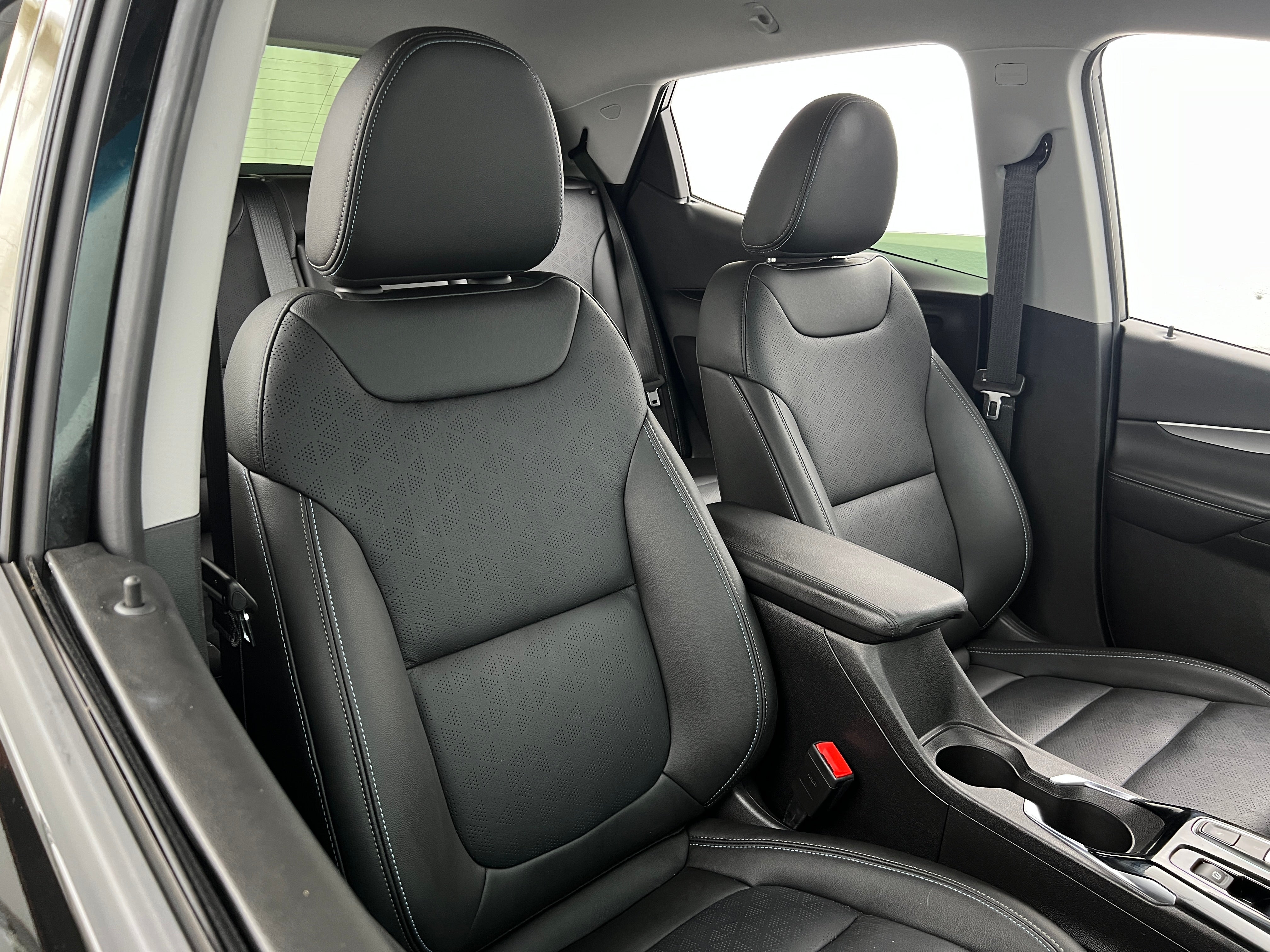 2023 Chevrolet Bolt EV 2LT 2