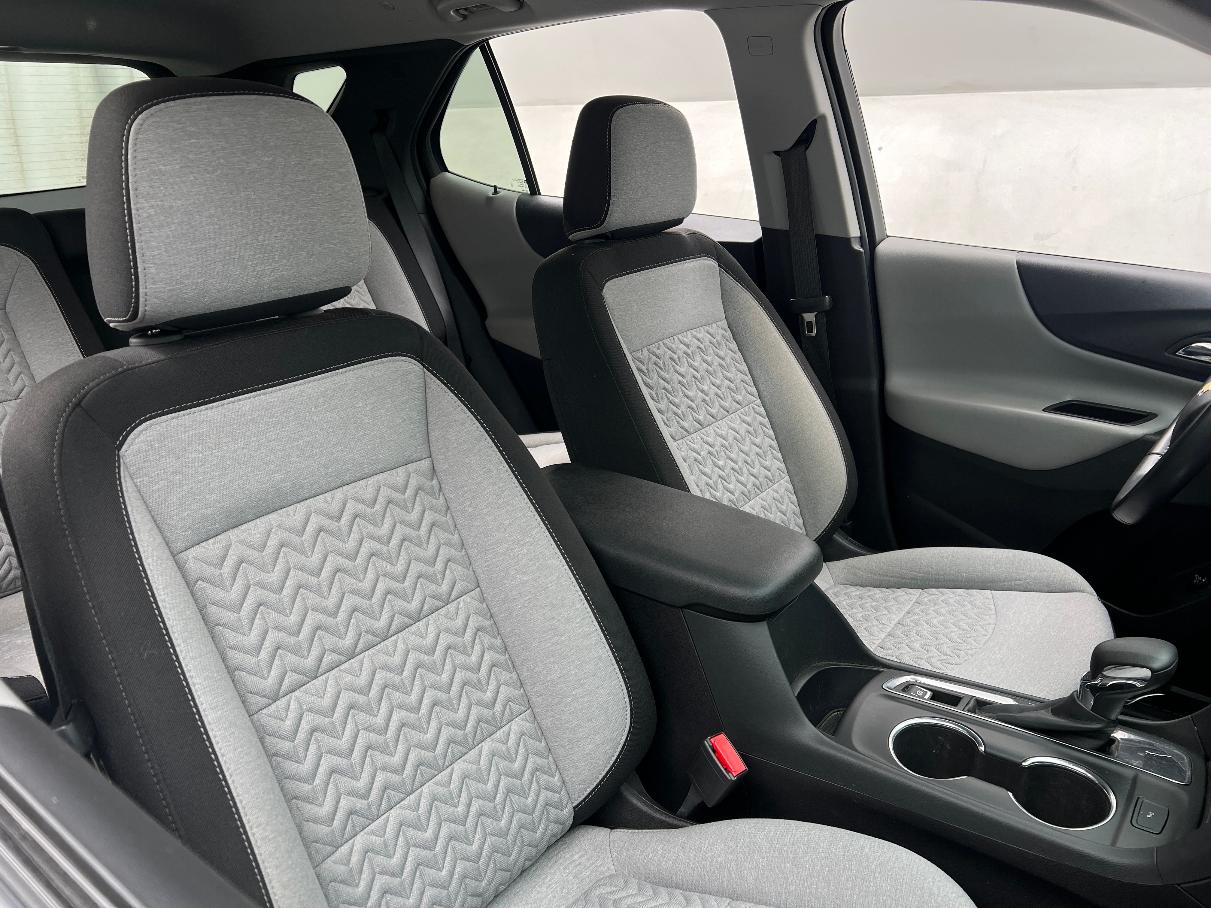 2022 Chevrolet Equinox LT 2