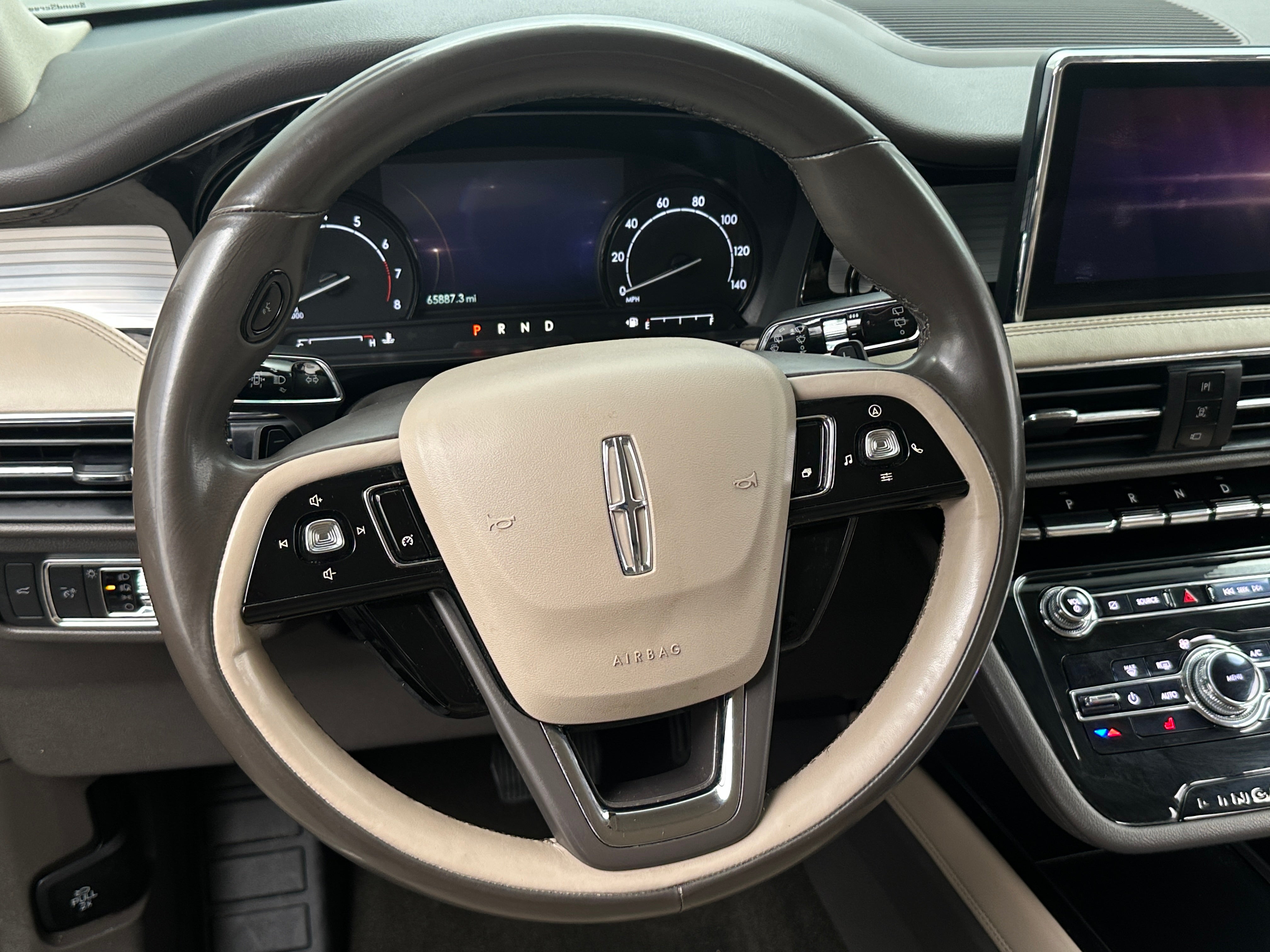 2020 Lincoln Corsair  4