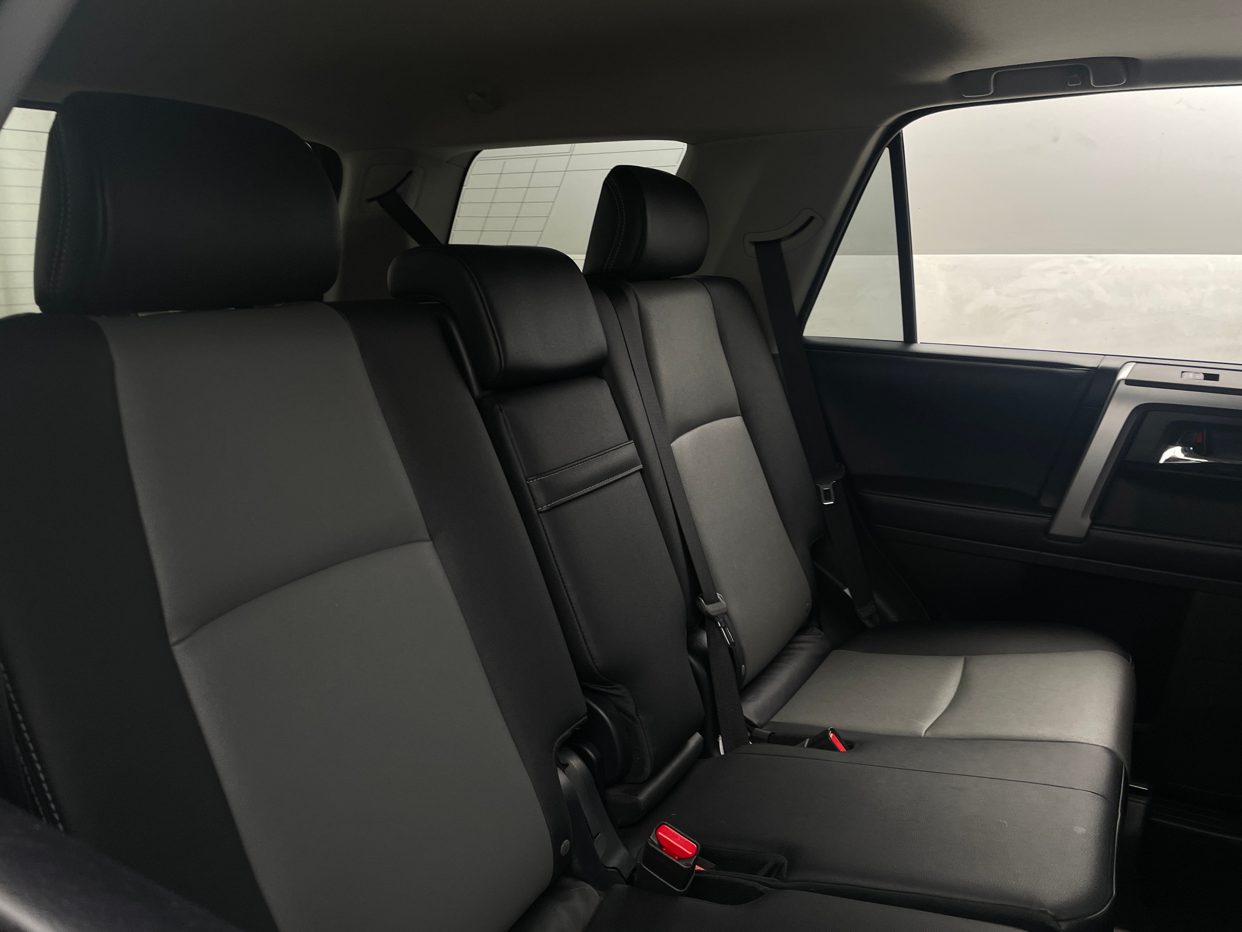 2018 Toyota 4Runner SR5 5