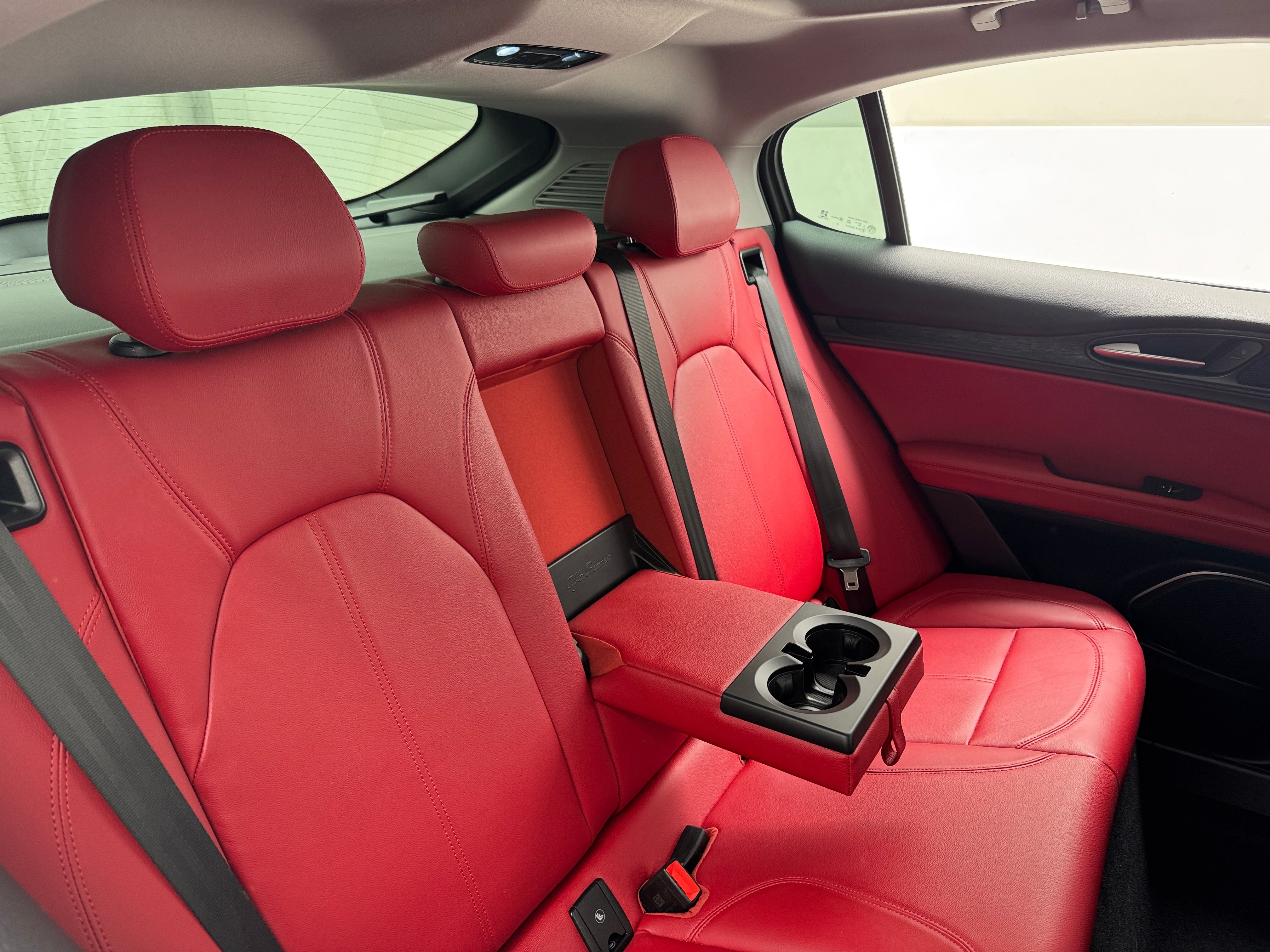 2021 Alfa Romeo Stelvio Sprint 5