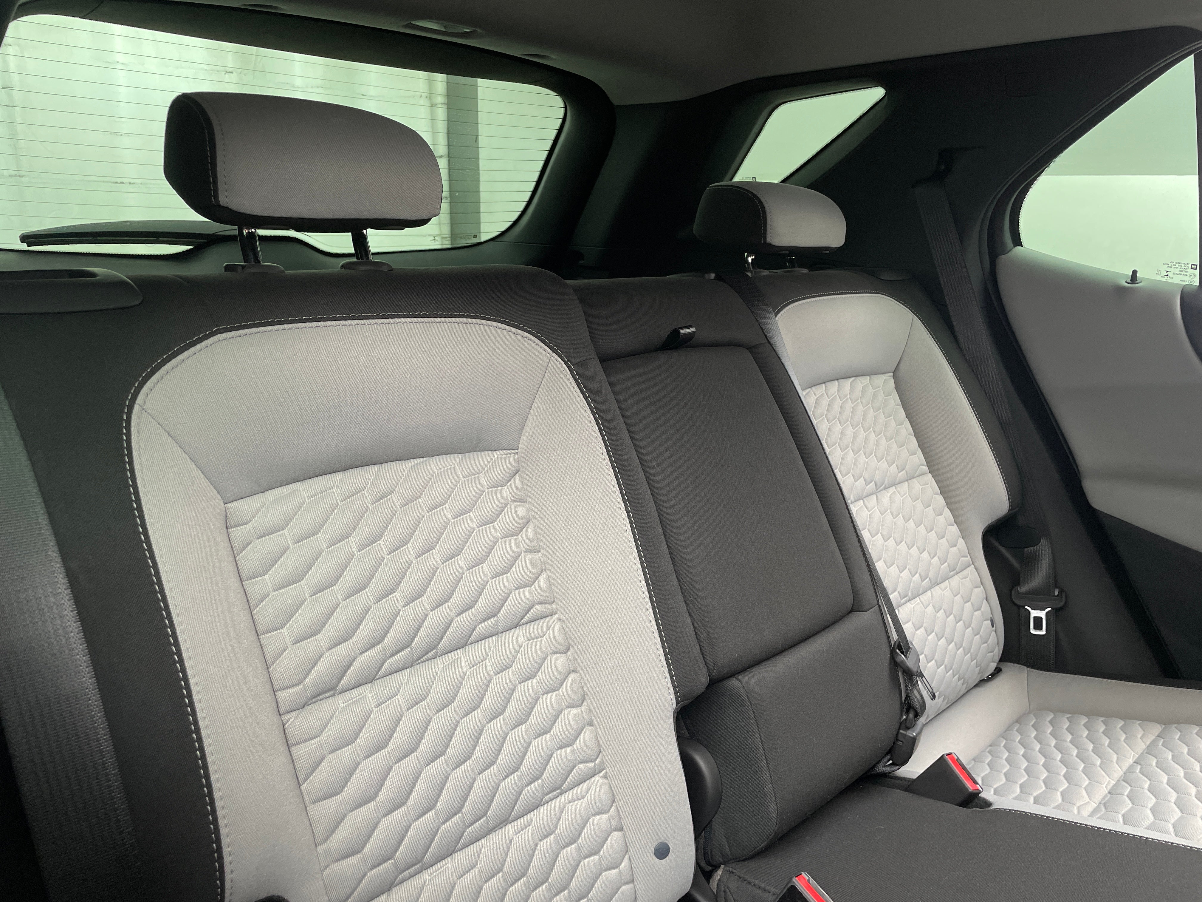 2019 Chevrolet Equinox LS 6