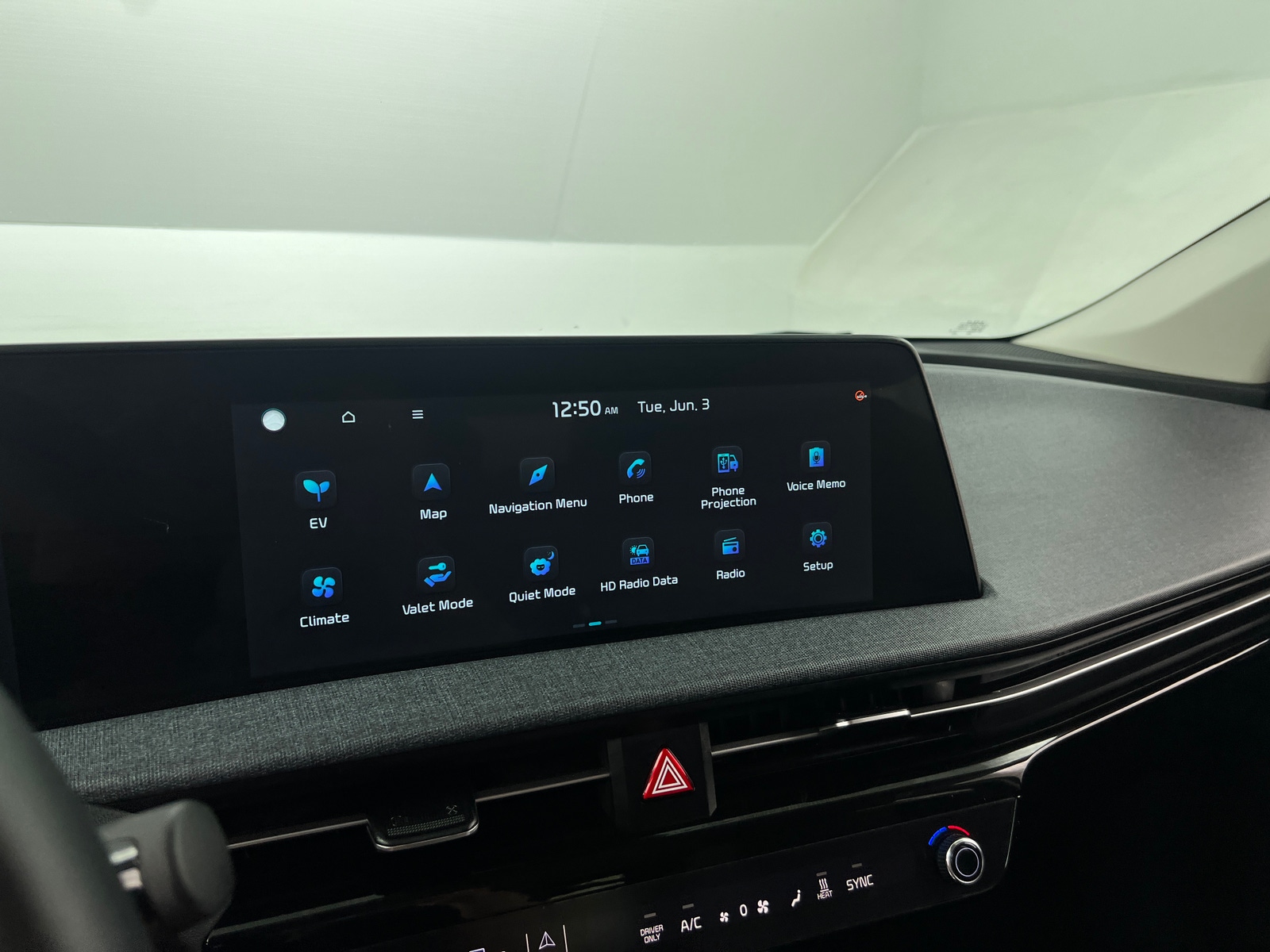 Thumbnail: 2024 Kia EV6 - 3