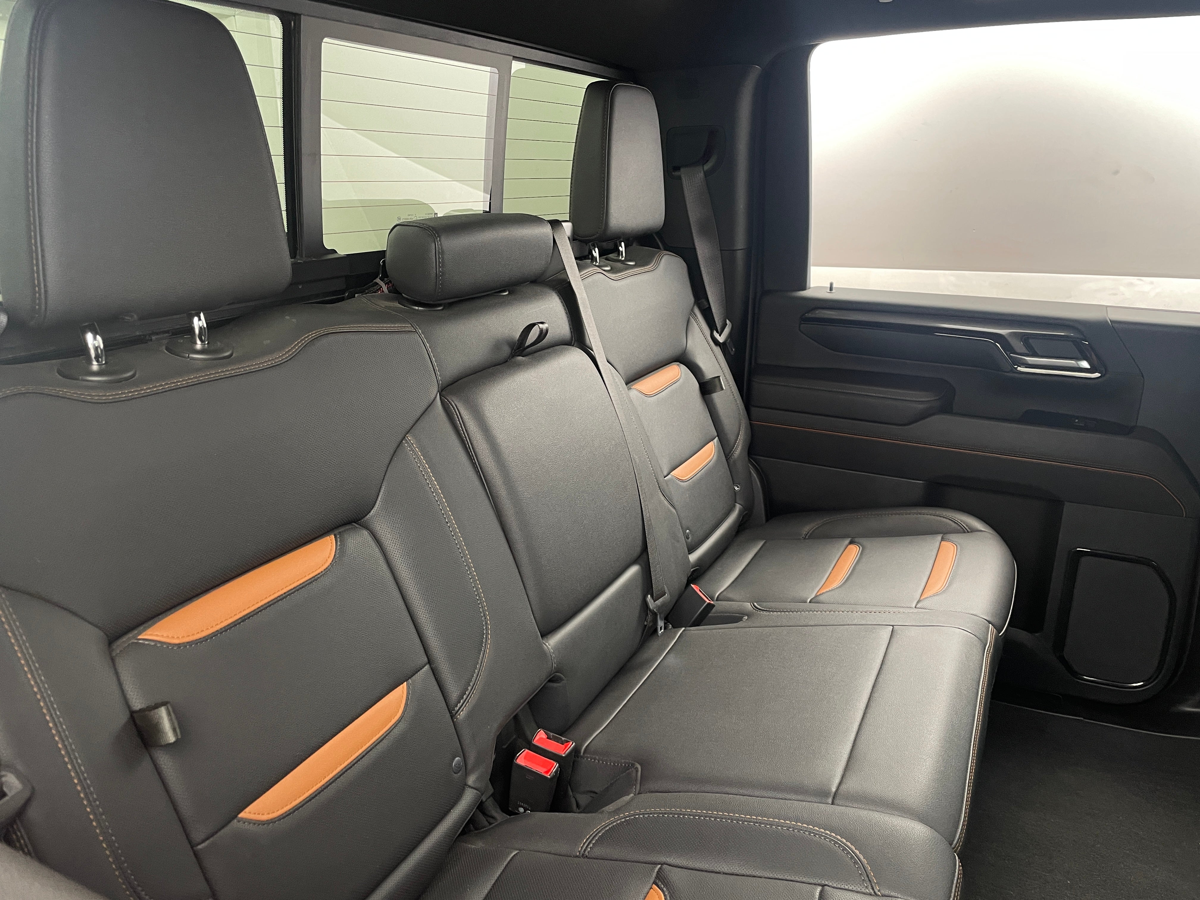 2024 GMC Sierra 2500 AT4 6