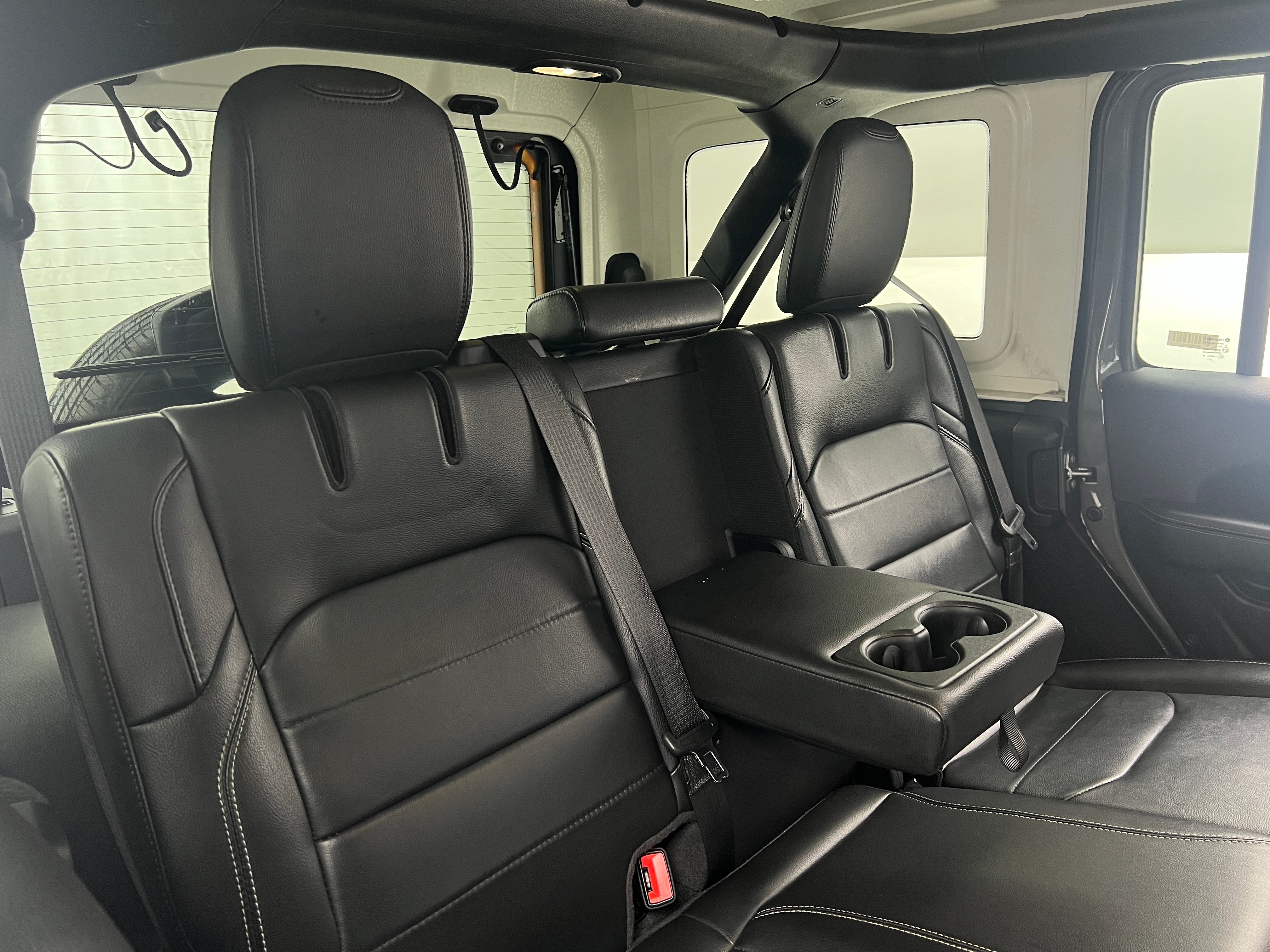 2023 Jeep Wrangler Sahara 4xe 6
