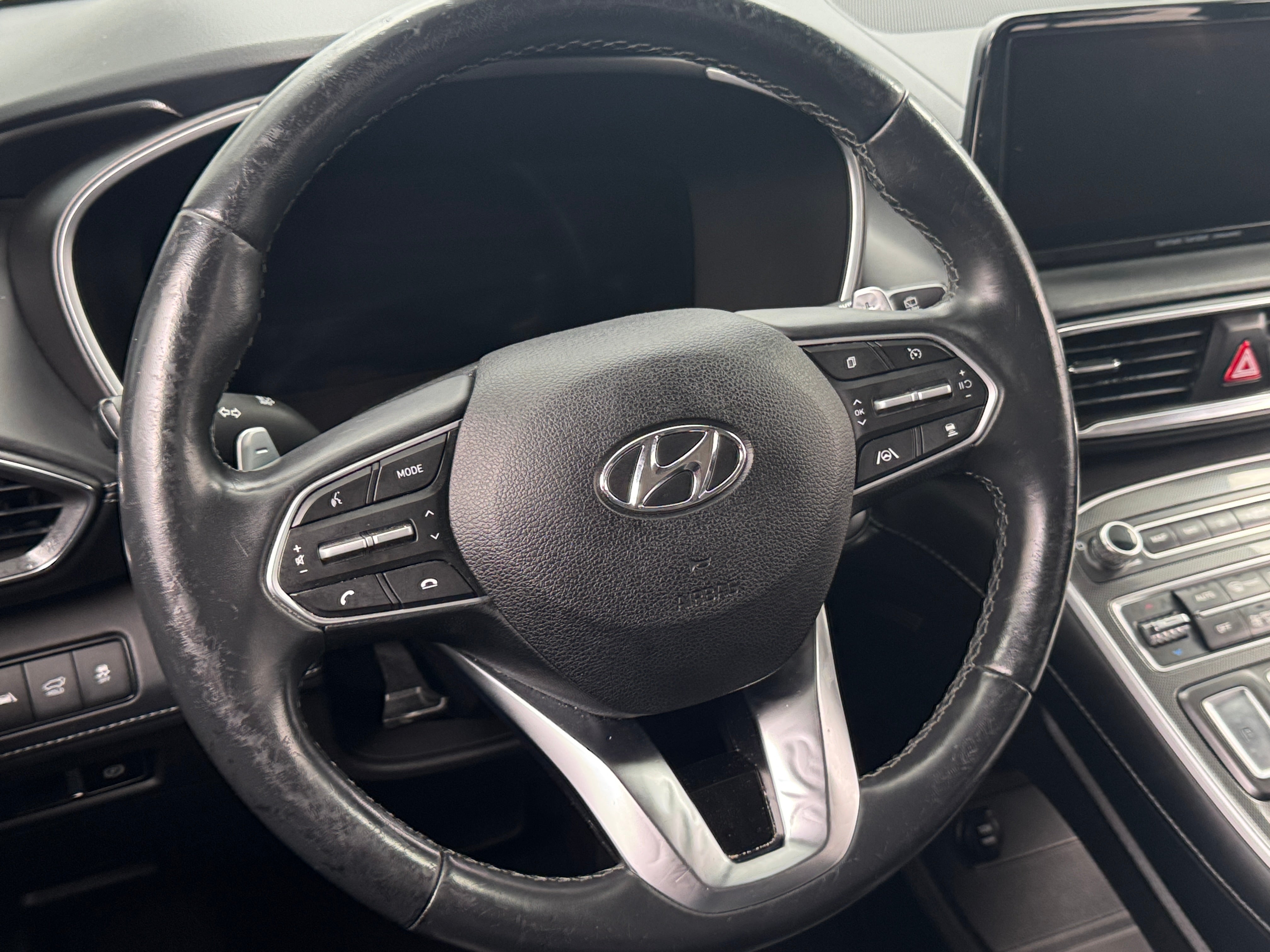 2021 Hyundai Santa Fe Limited 4