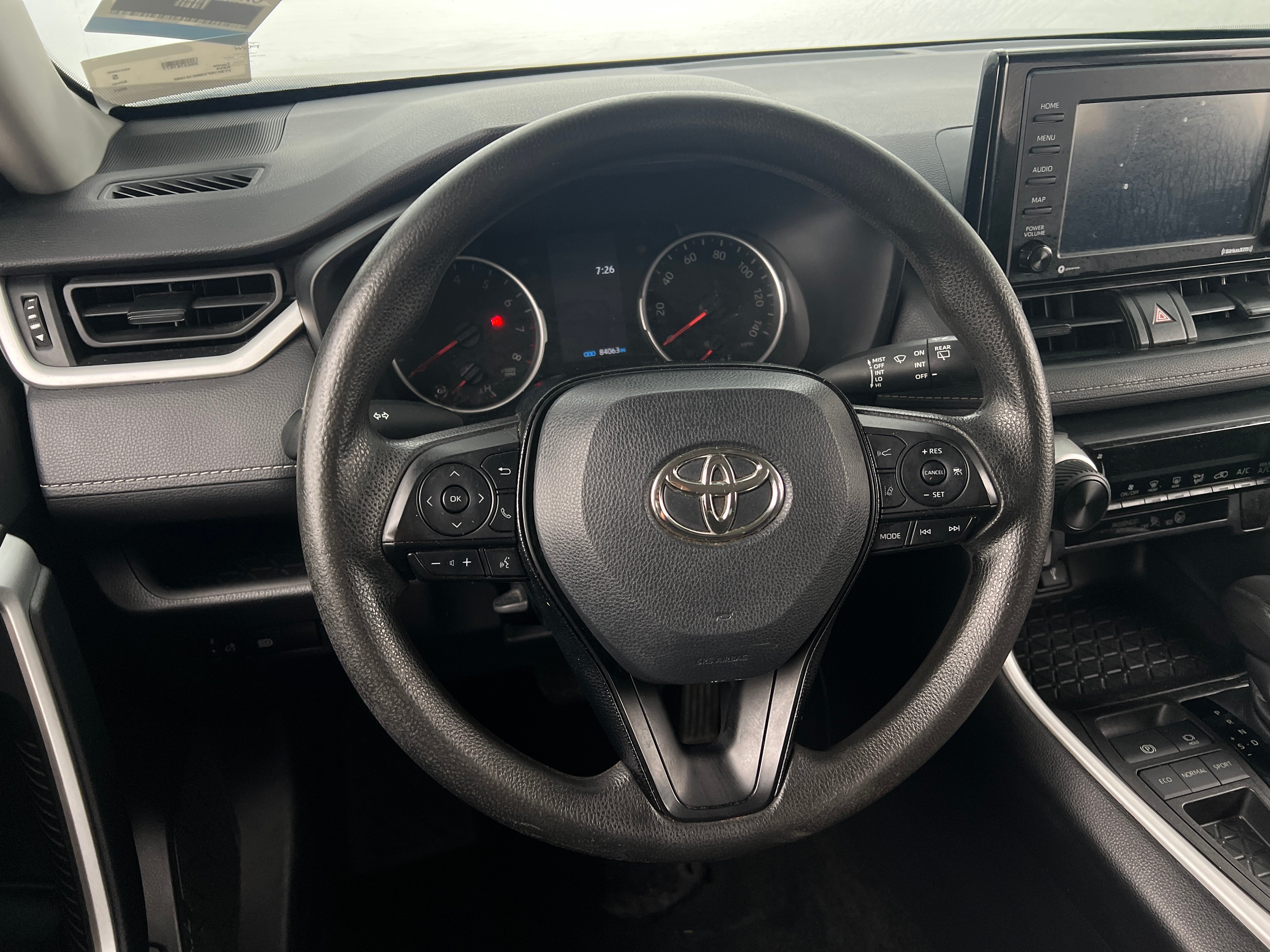 2021 Toyota RAV4 LE 5
