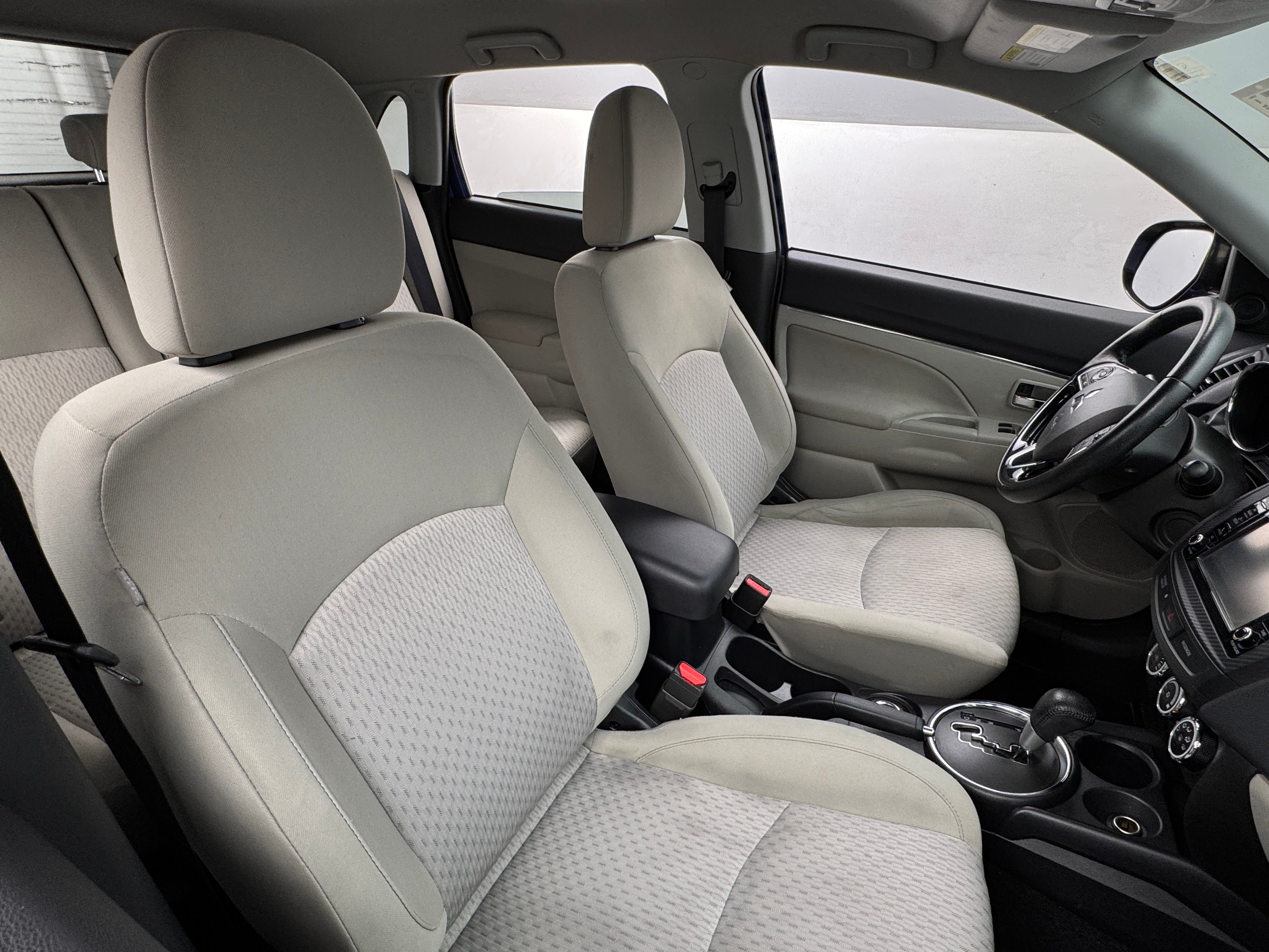 2016 Mitsubishi Outlander Sport SE 2