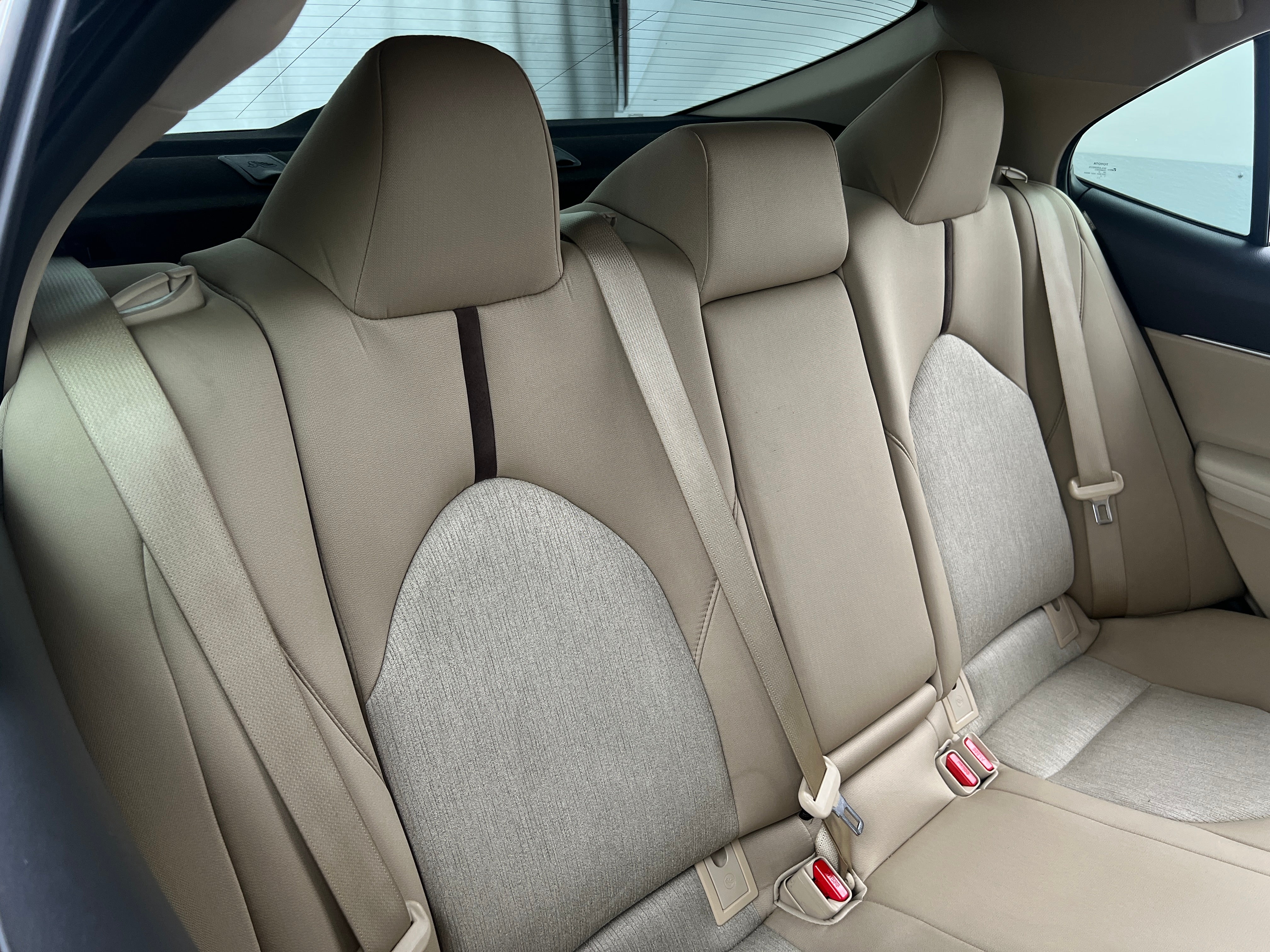 2019 Toyota Camry LE 6