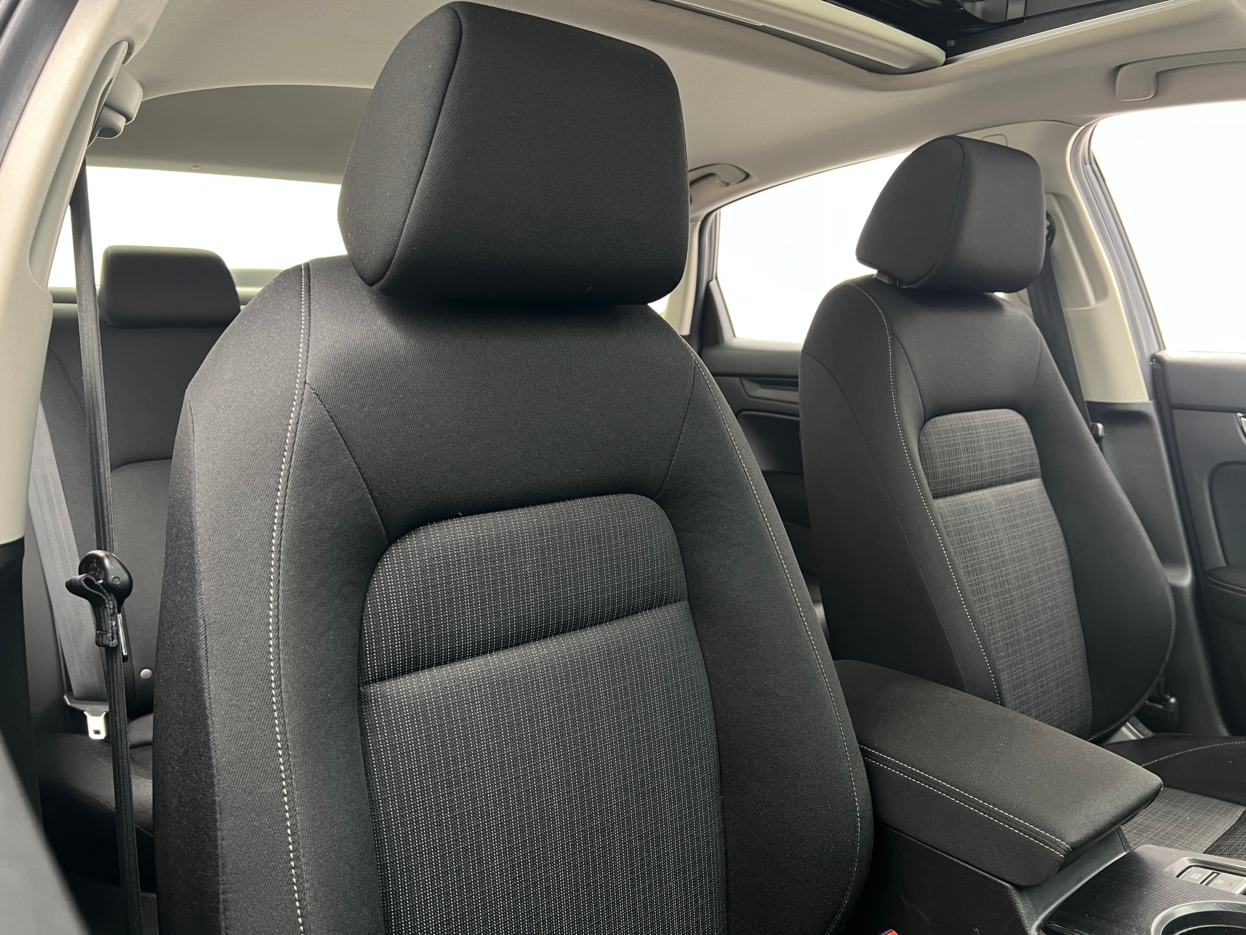 2022 Honda Civic EX 2