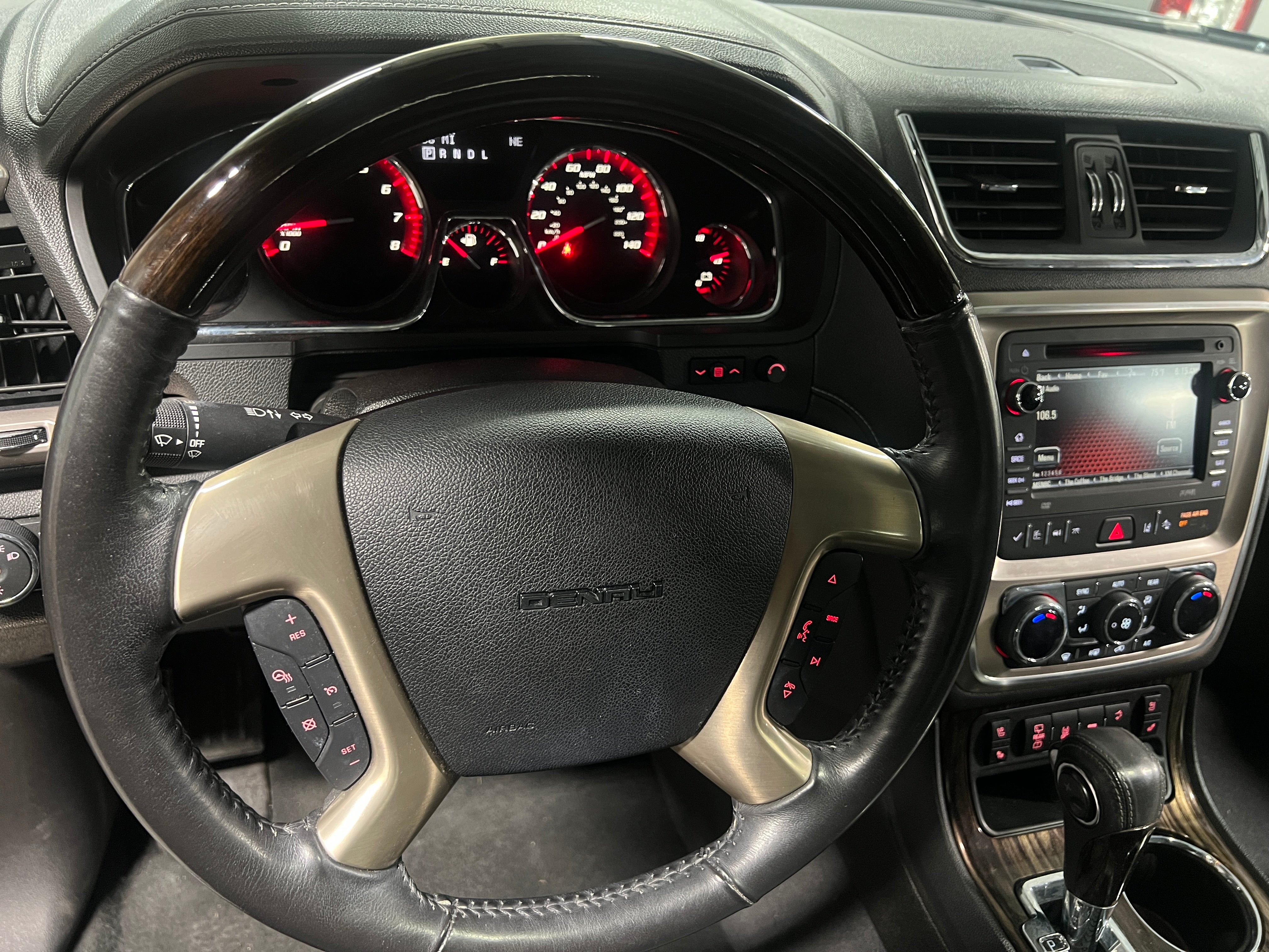 2016 GMC Acadia Denali 4