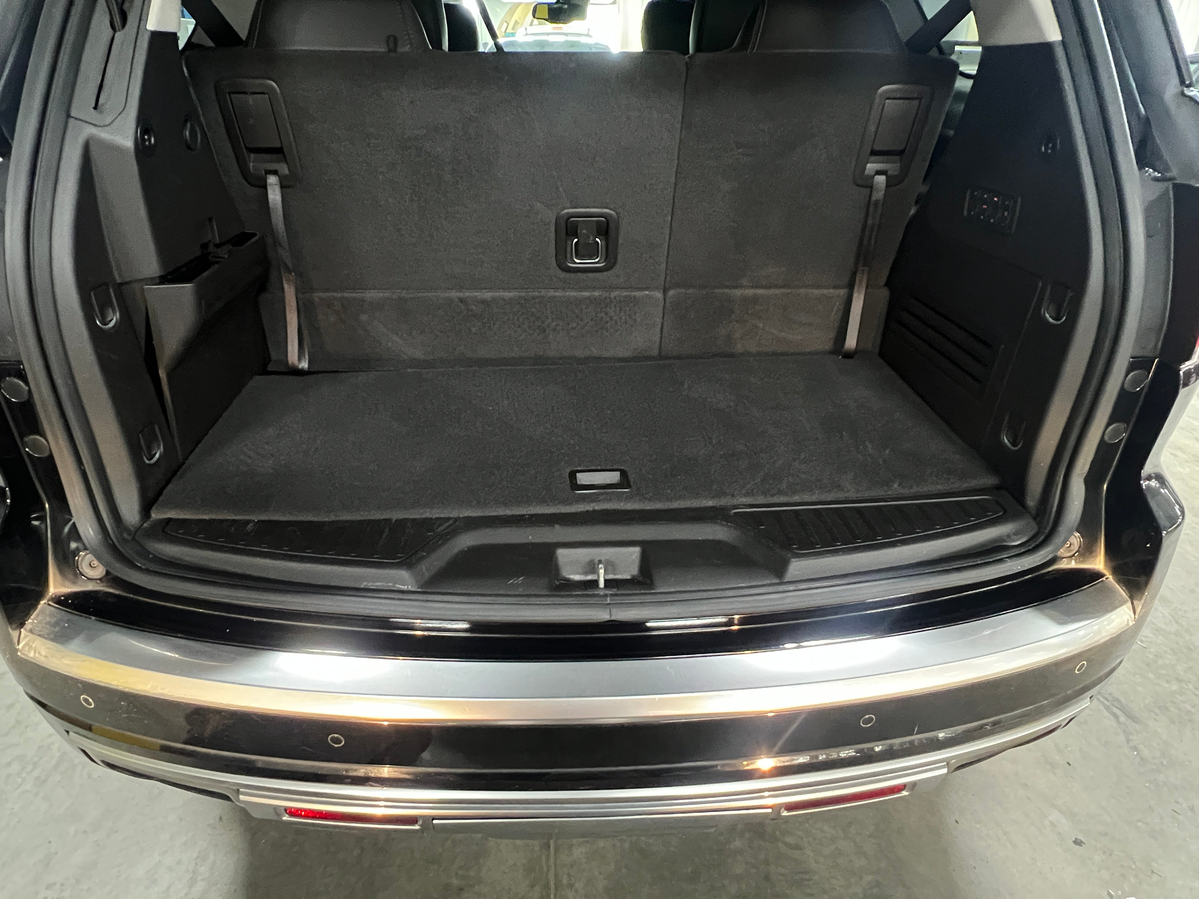 2016 GMC Acadia Denali 6