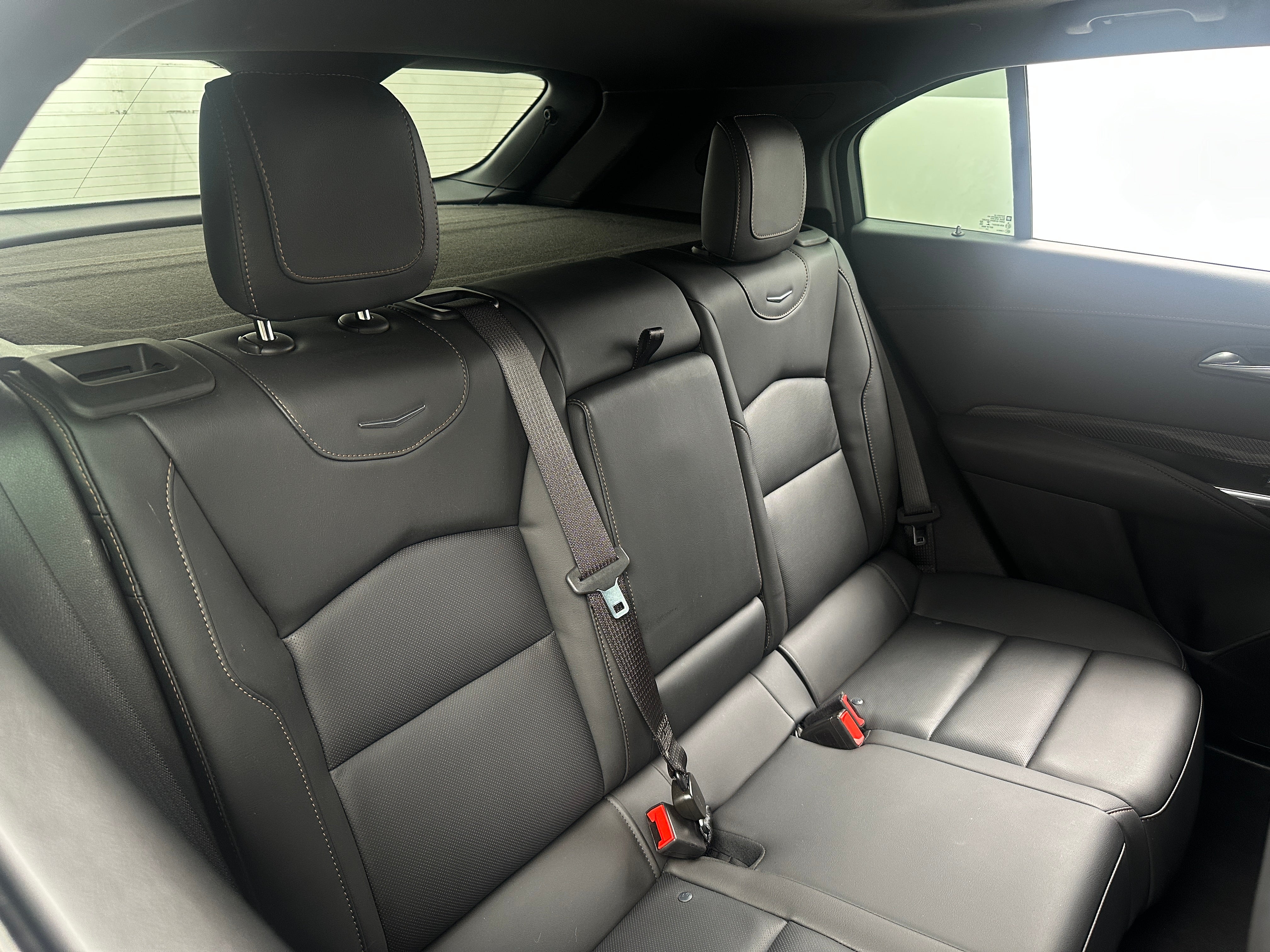 2023 Cadillac XT4 Sport 6