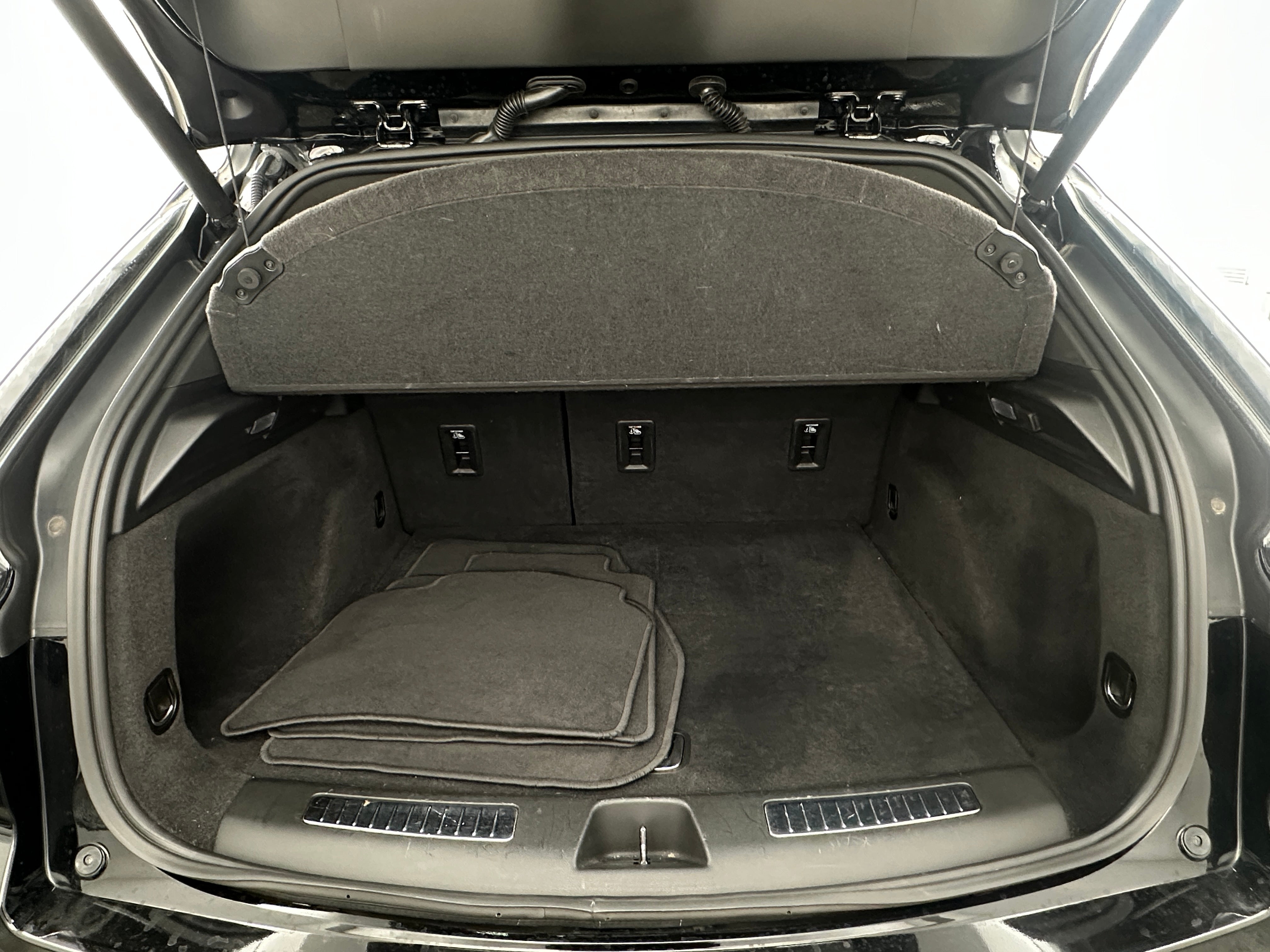 2023 Cadillac XT4 Sport 7