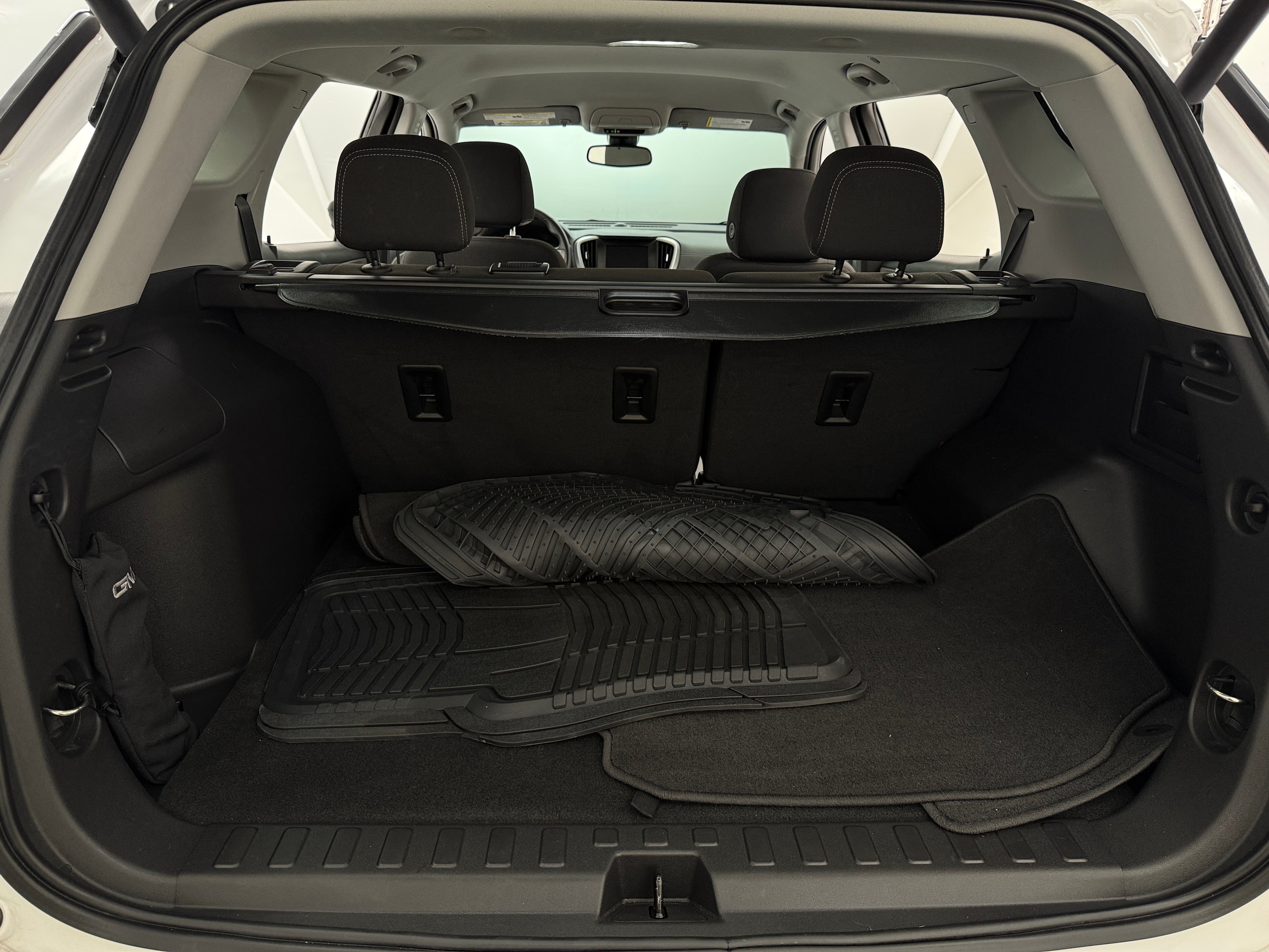 Thumbnail: 2023 GMC Terrain - 7