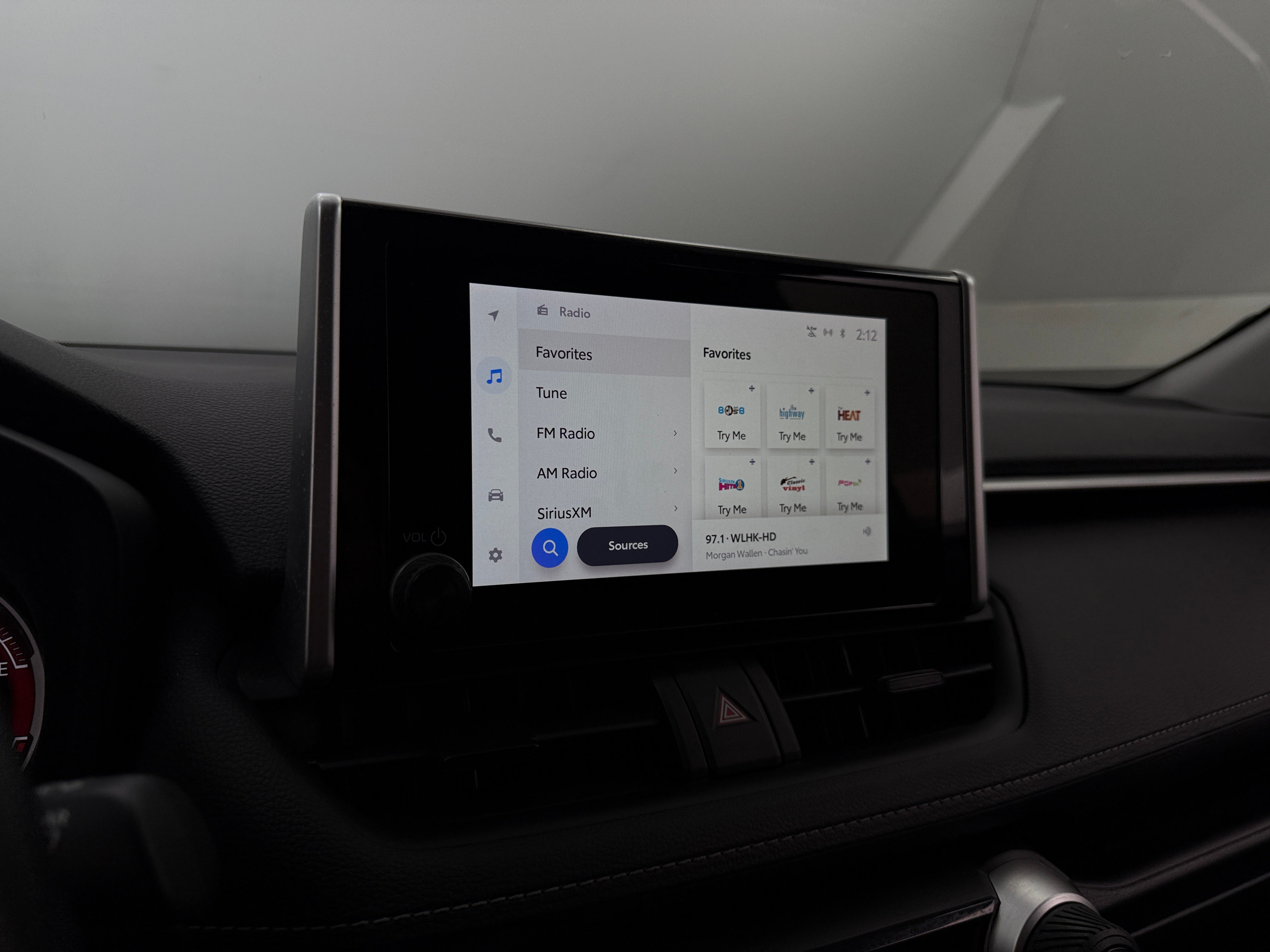 2023 Toyota RAV4 LE 4