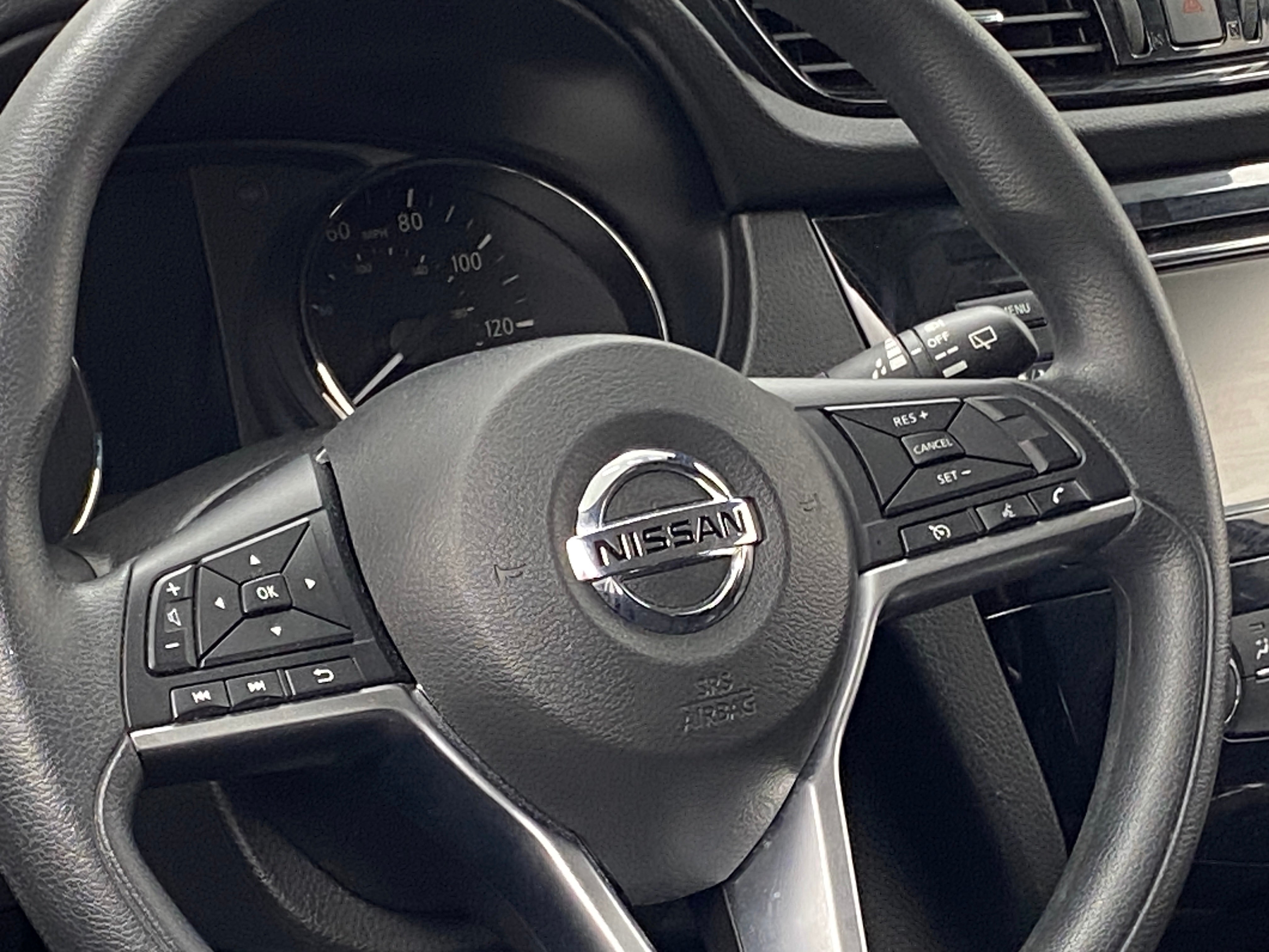 2021 Nissan Rogue Sport S 5