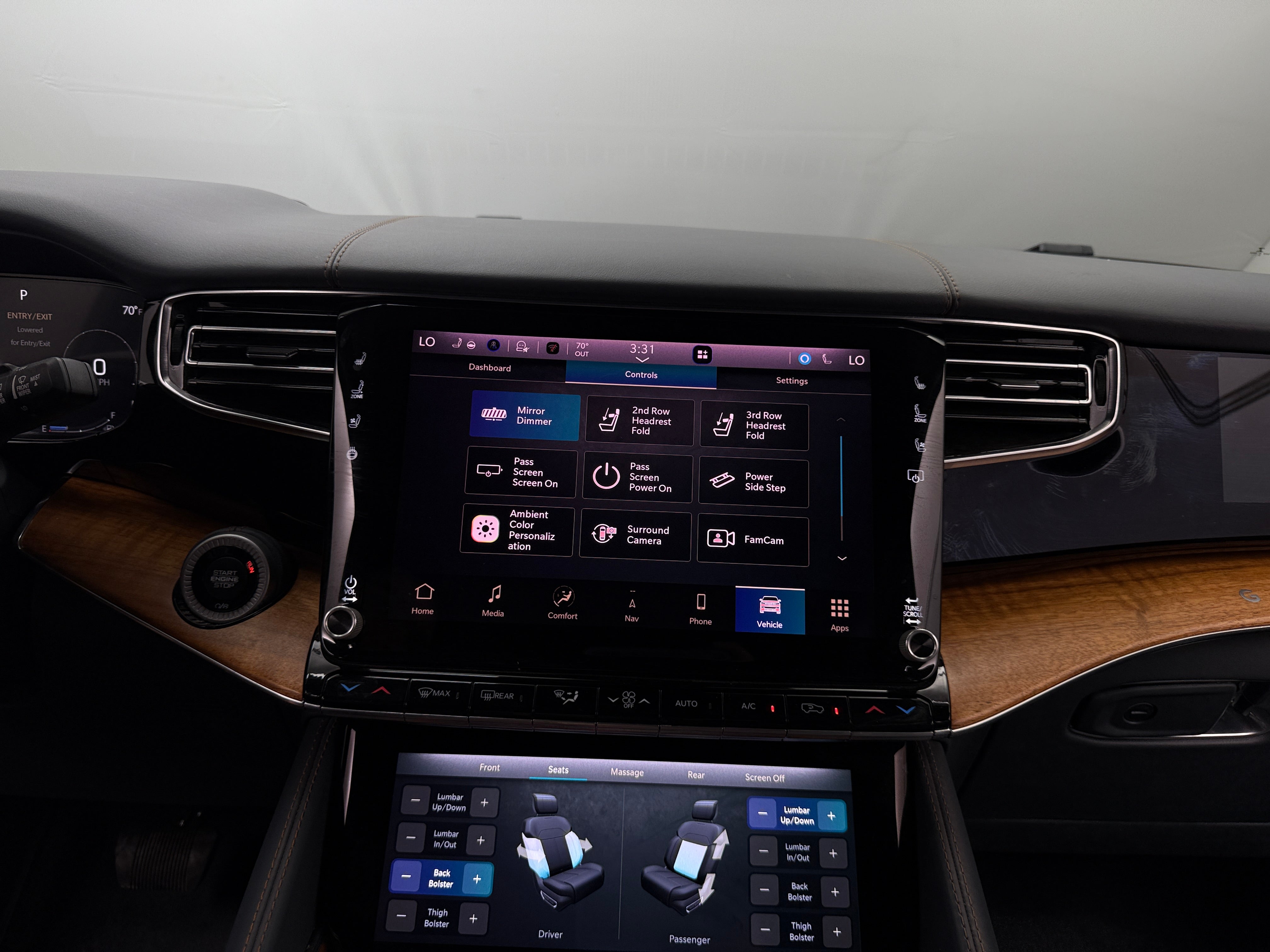 2022 Jeep Grand Wagoneer Series II 3