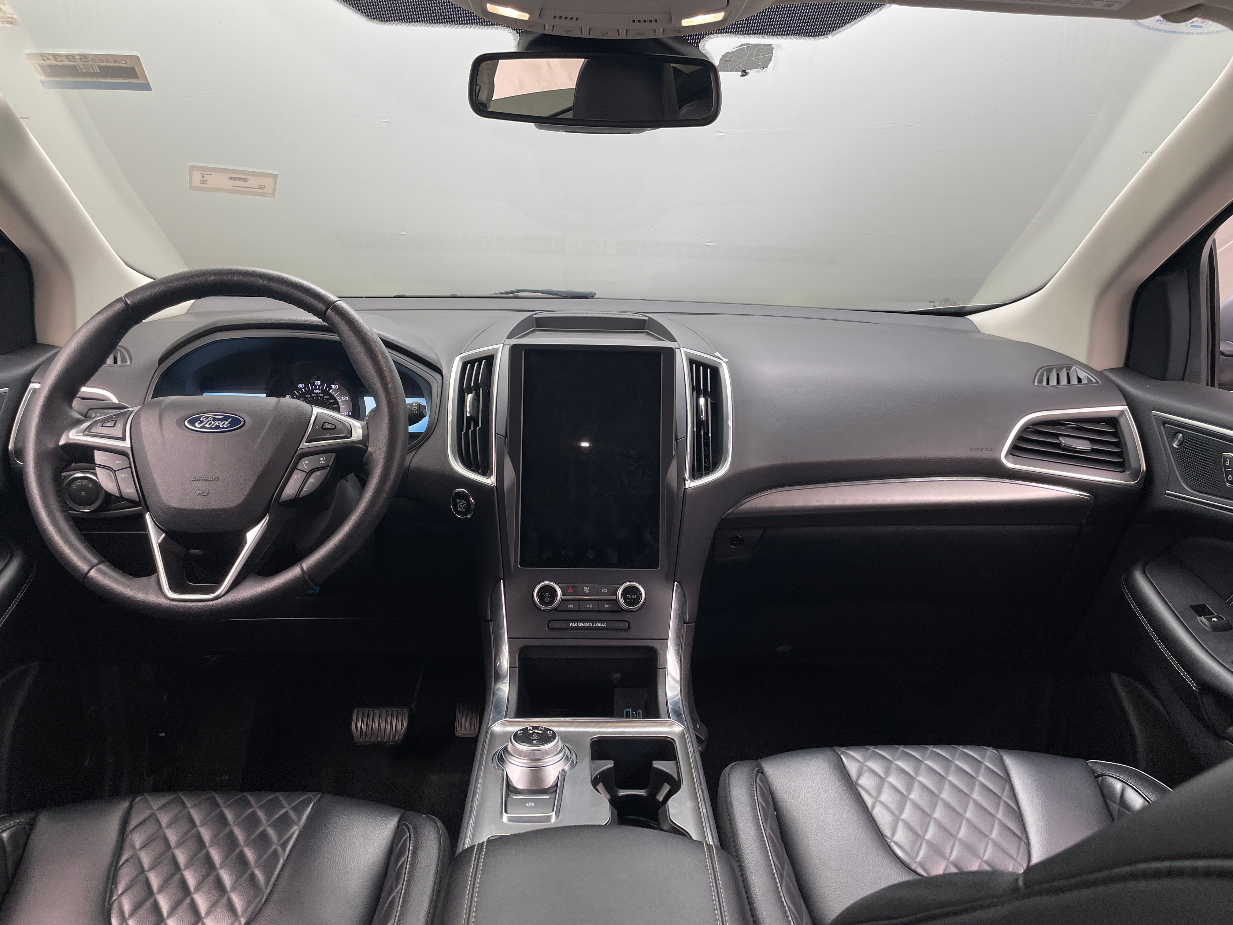 2024 Ford Edge Titanium 2