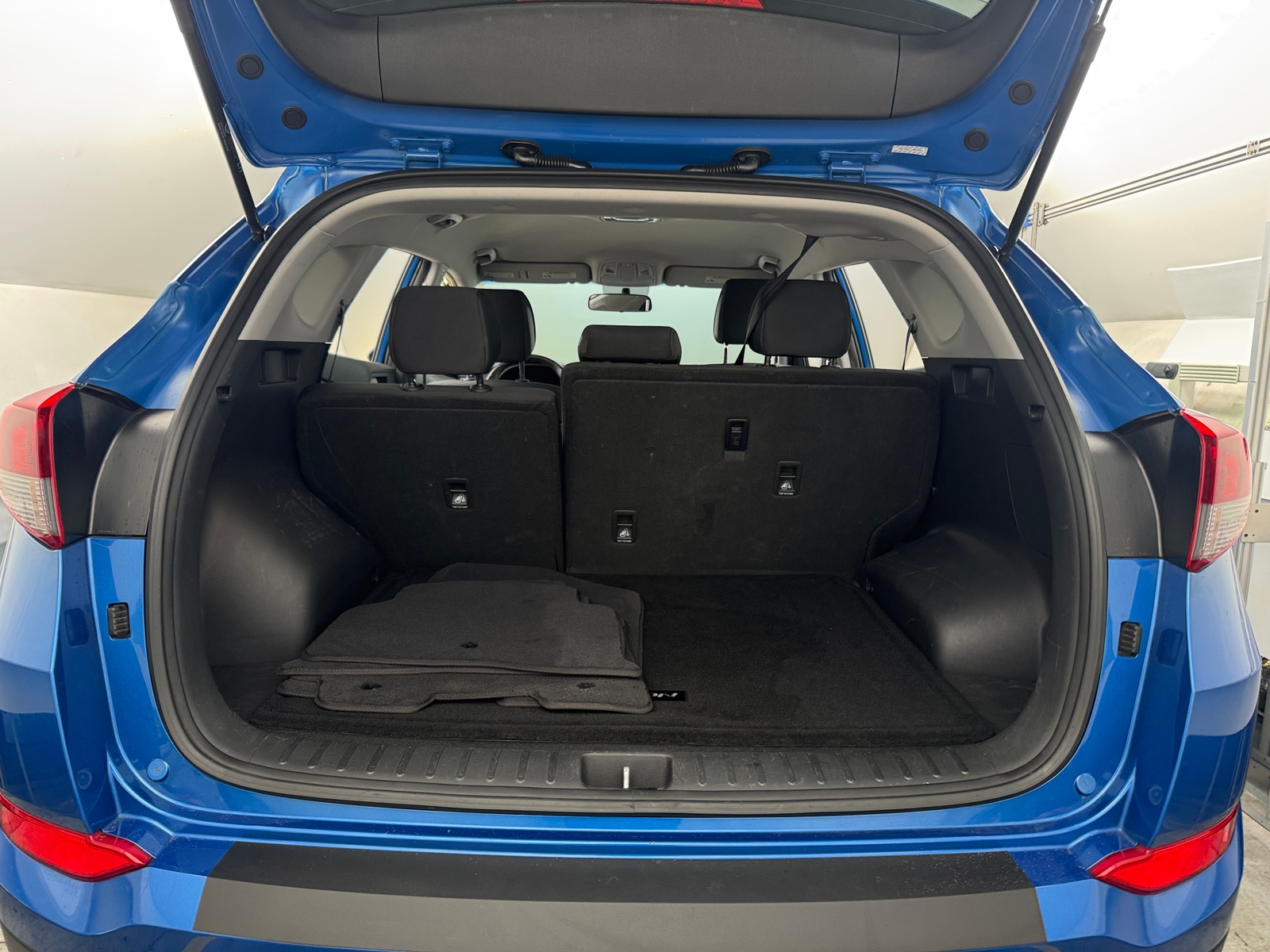 Thumbnail: 2018 Hyundai Tucson - 7