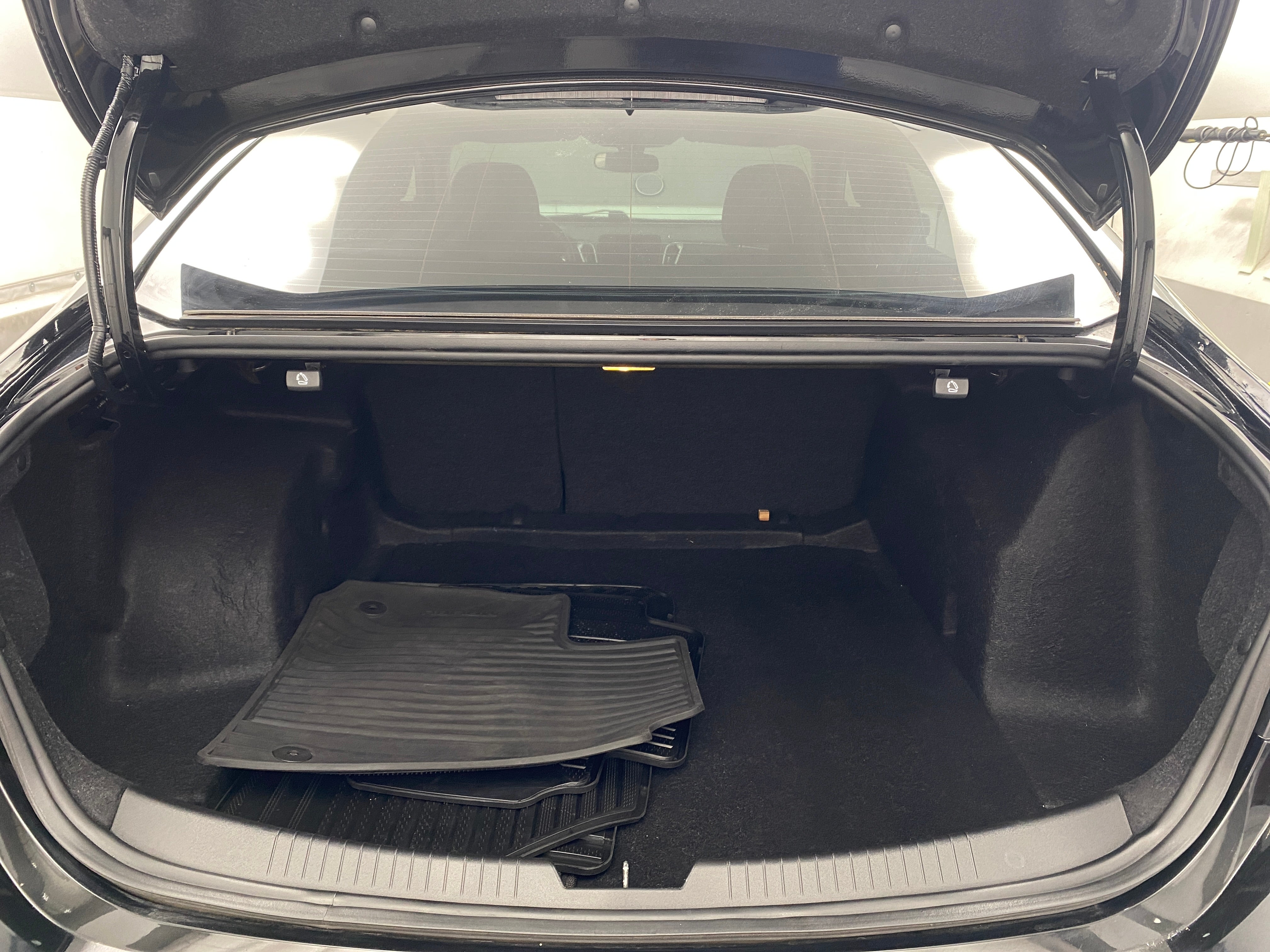 2019 Chevrolet Malibu LS 7