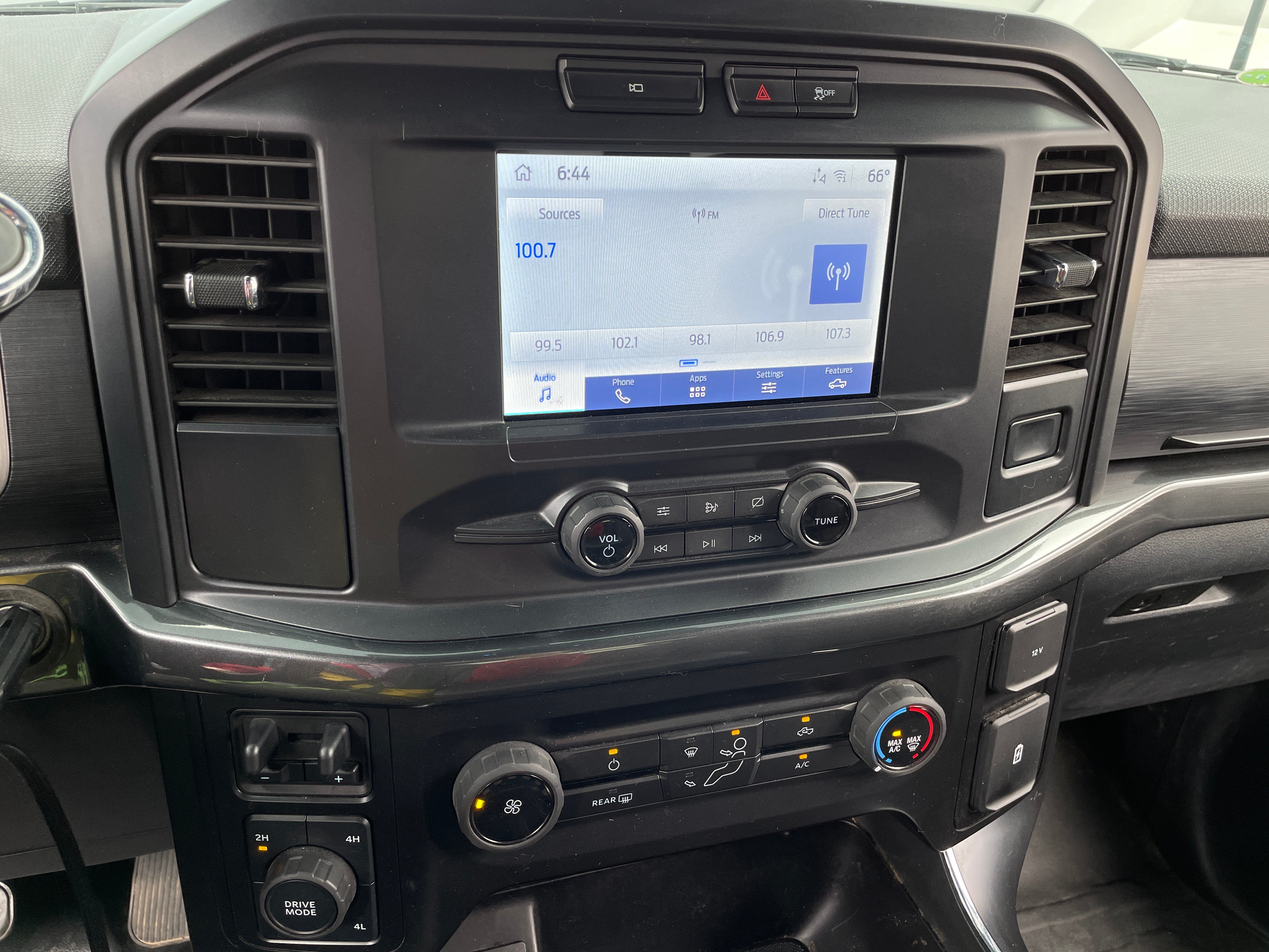 2021 Ford Econoline E-150 4