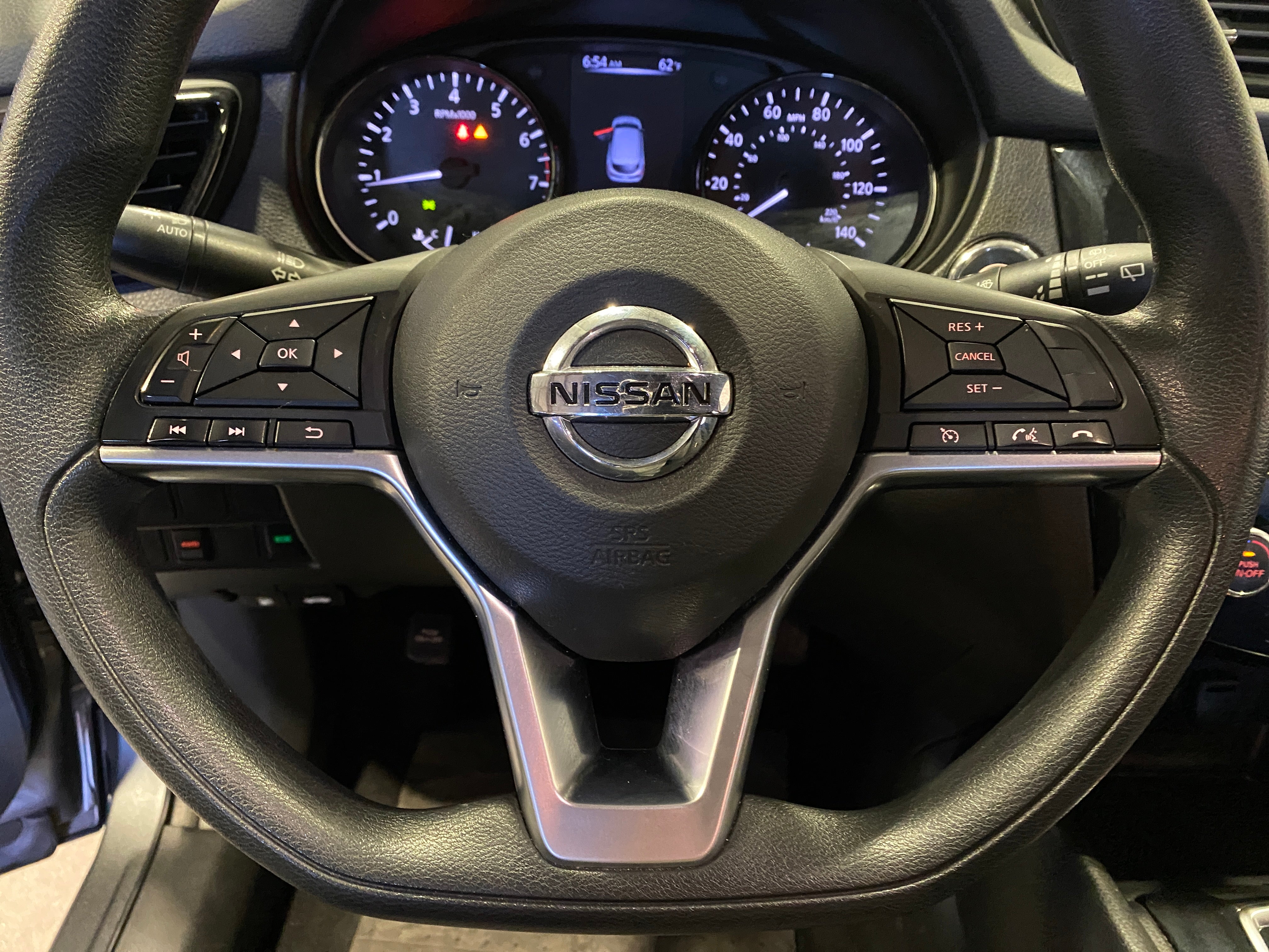 2018 Nissan Rogue Sport SV 5
