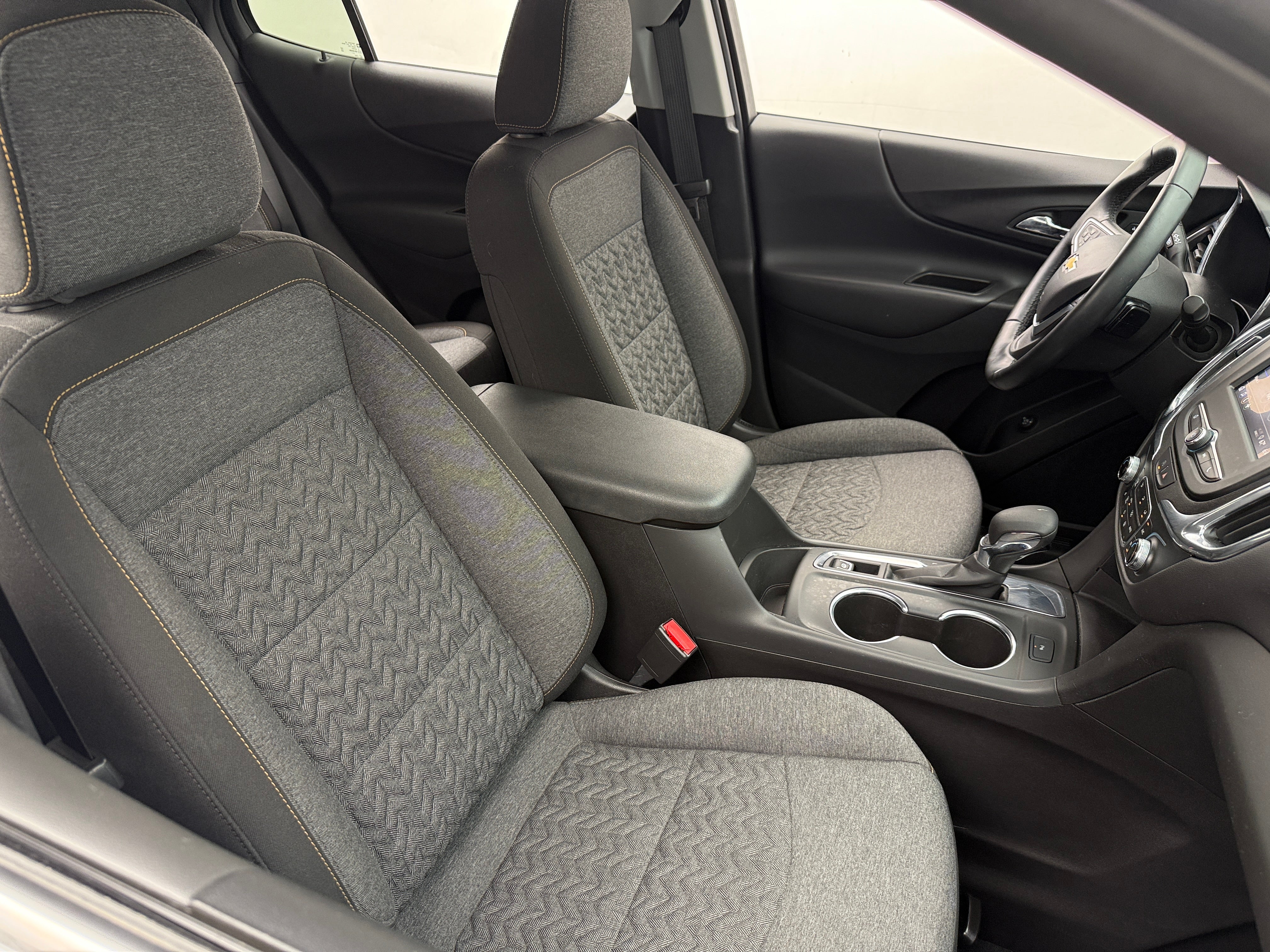 2023 Chevrolet Equinox LT 2