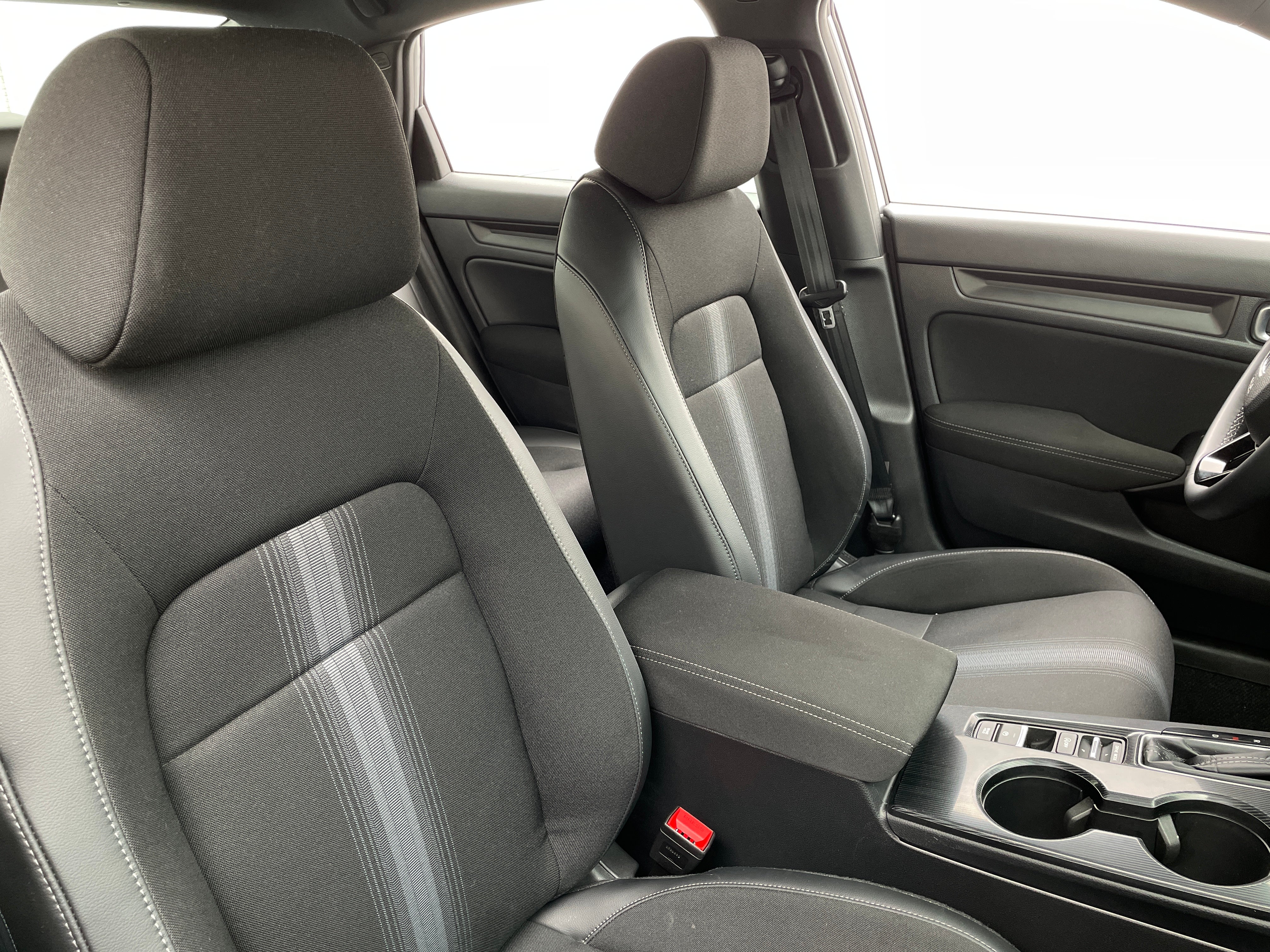 2022 Honda Civic Sport 2