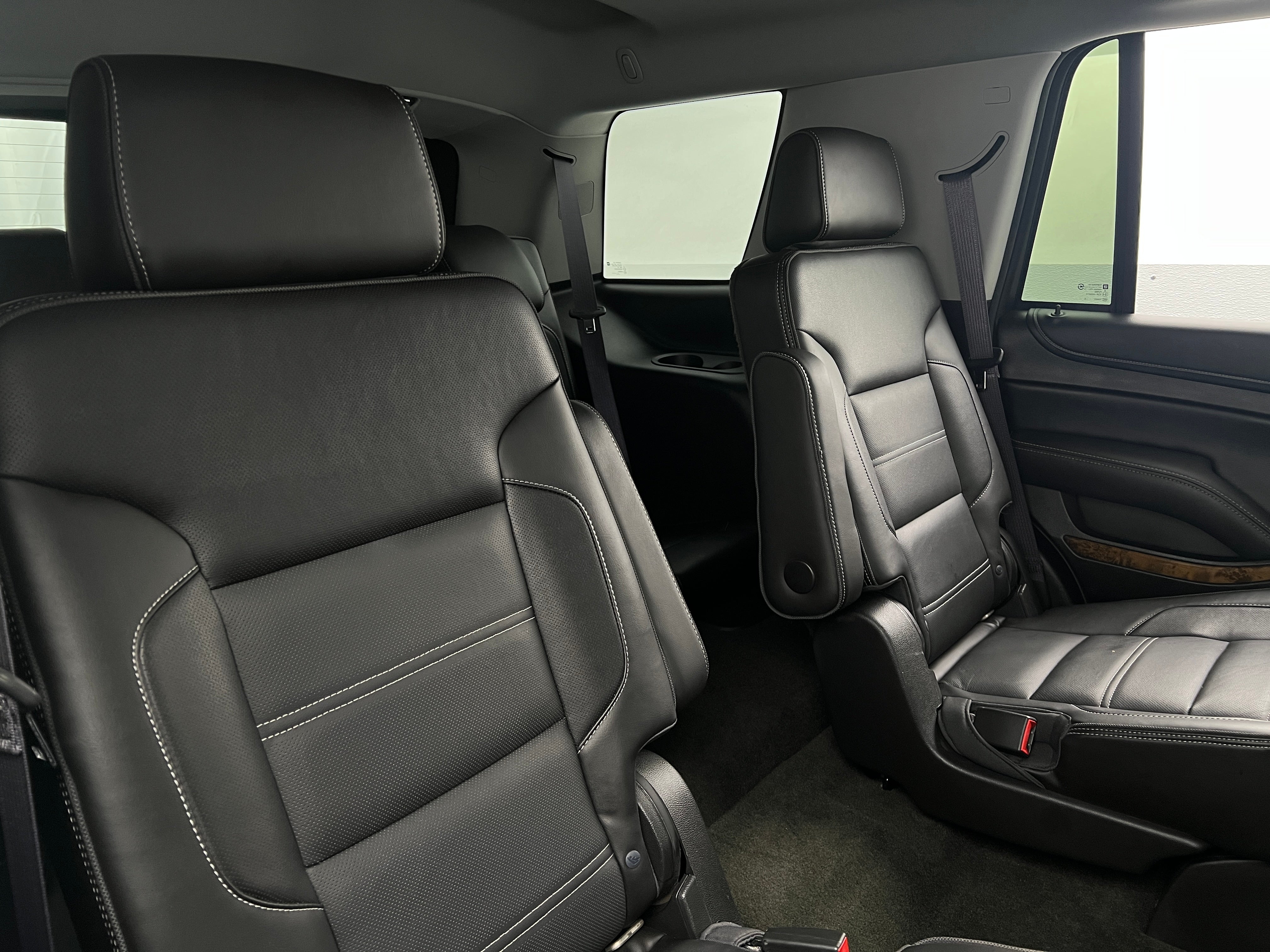 2016 GMC Yukon Denali 5