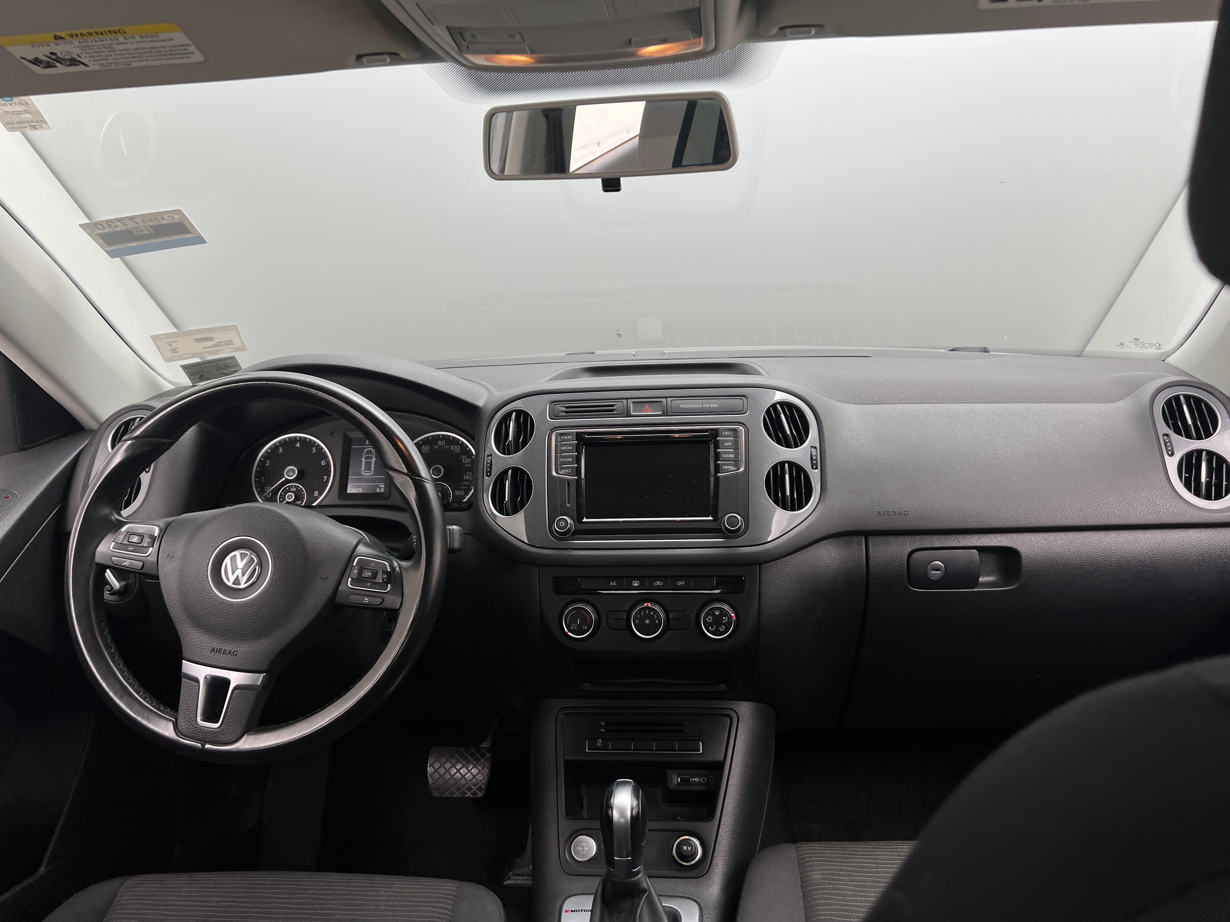 2018 Volkswagen Tiguan Limited 3
