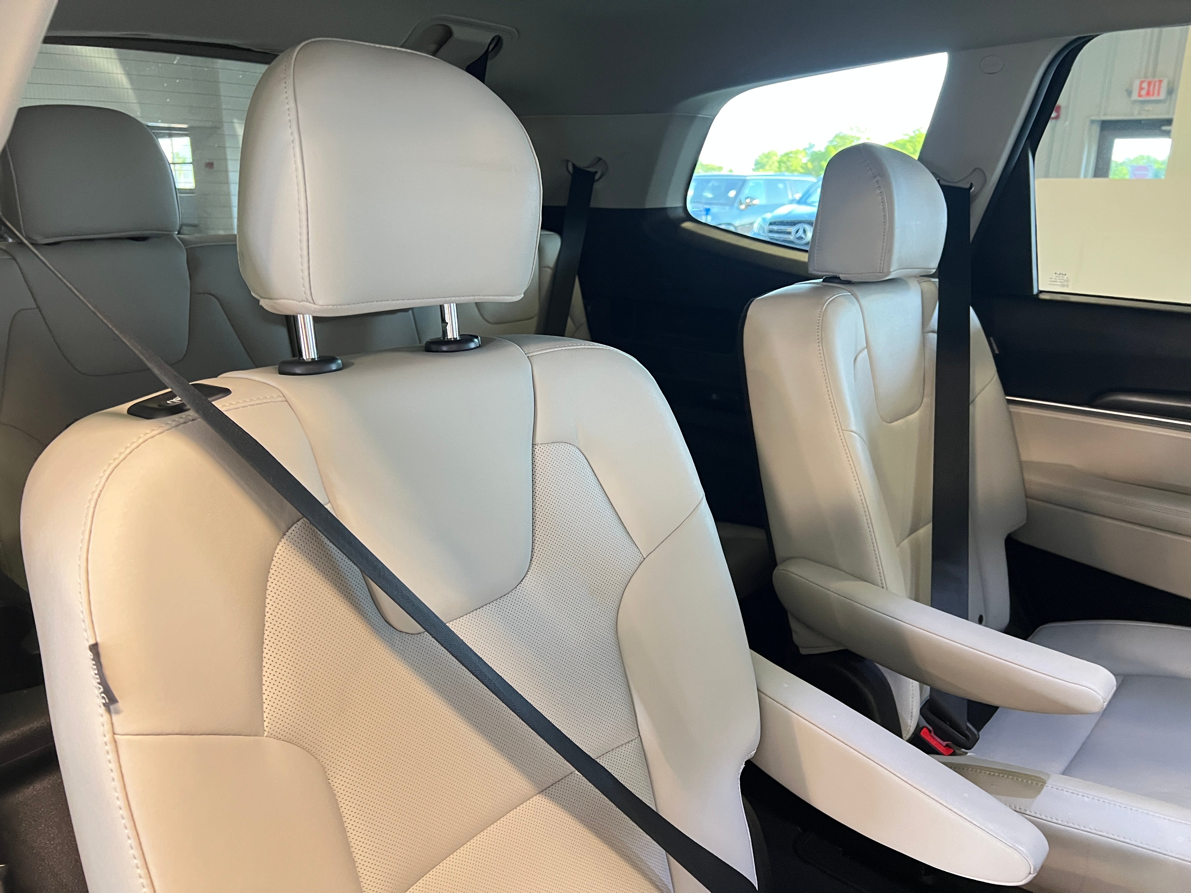 2023 Kia Telluride S 5