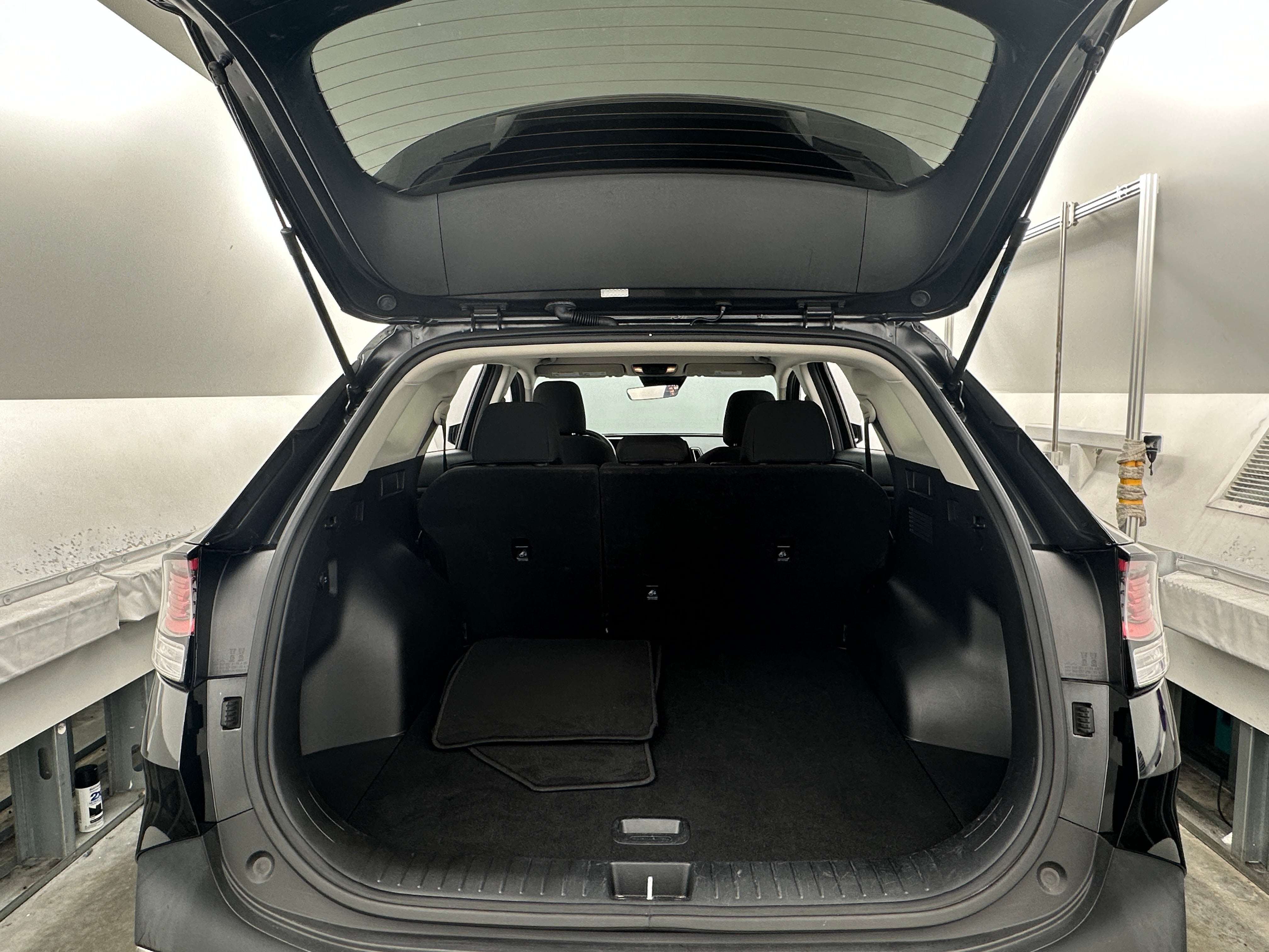 2023 Kia Sportage LX 7