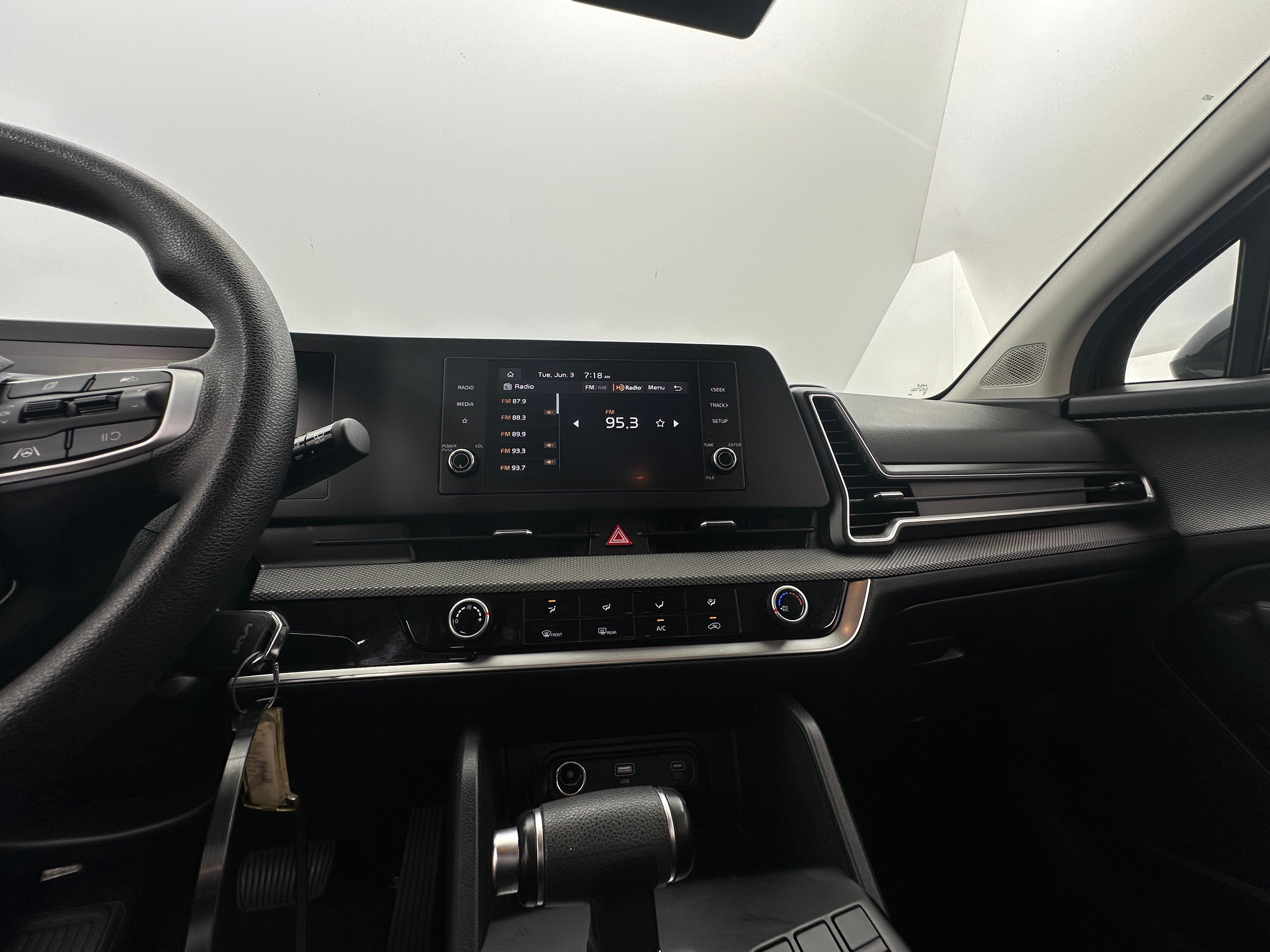 2023 Kia Sportage LX 4
