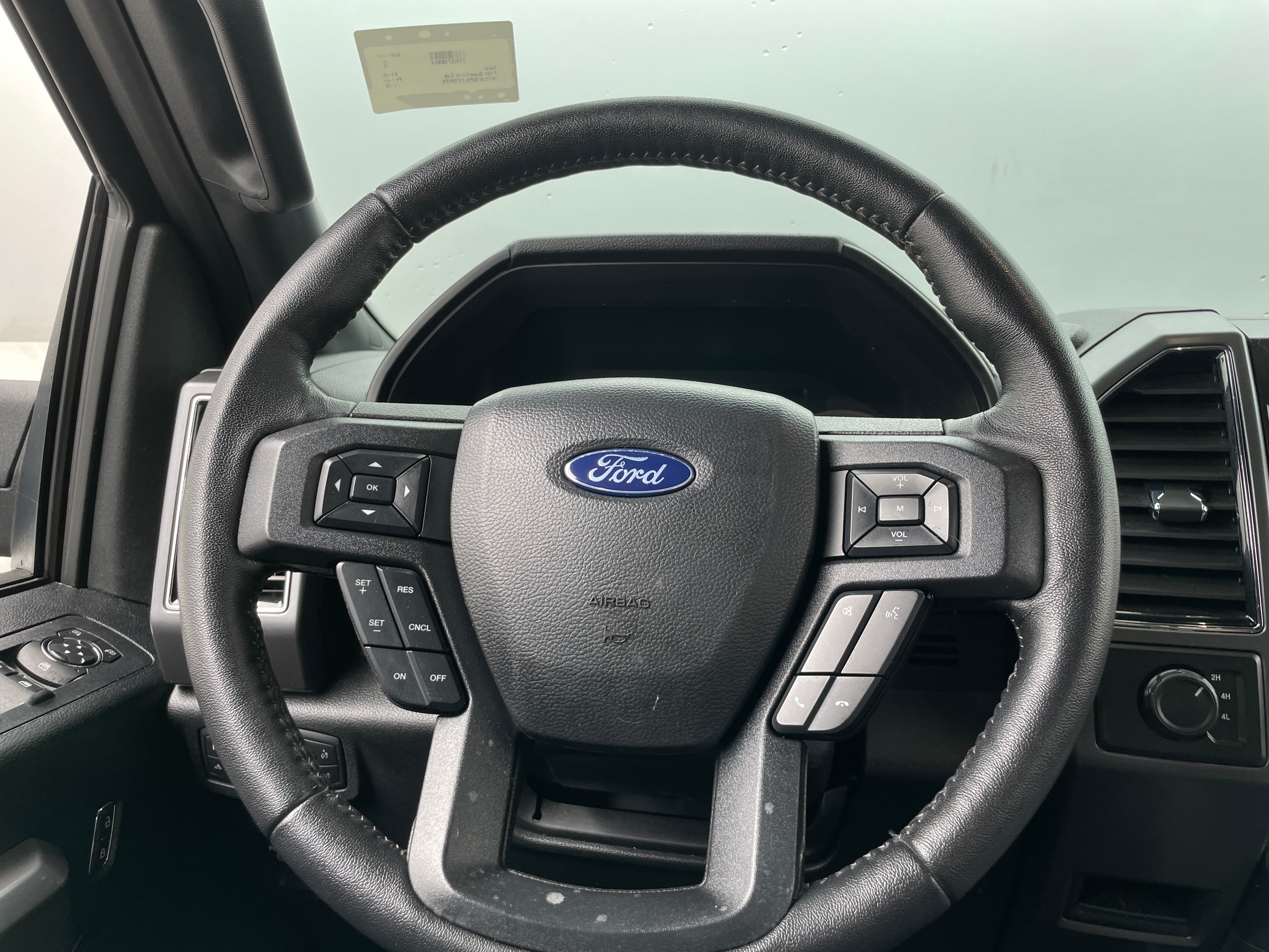 2020 Ford Econoline E-150 5