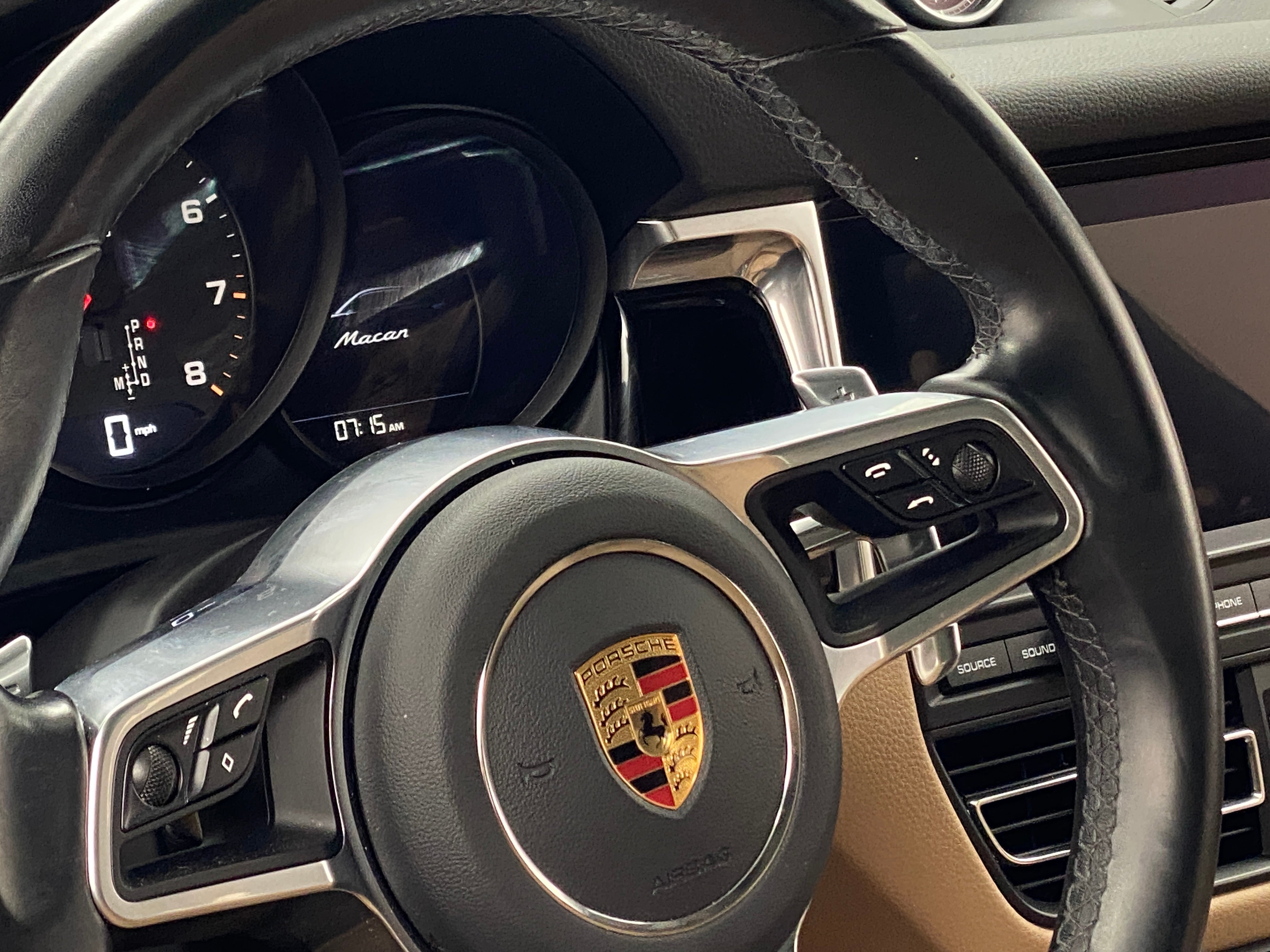 2021 Porsche Macan Base 4