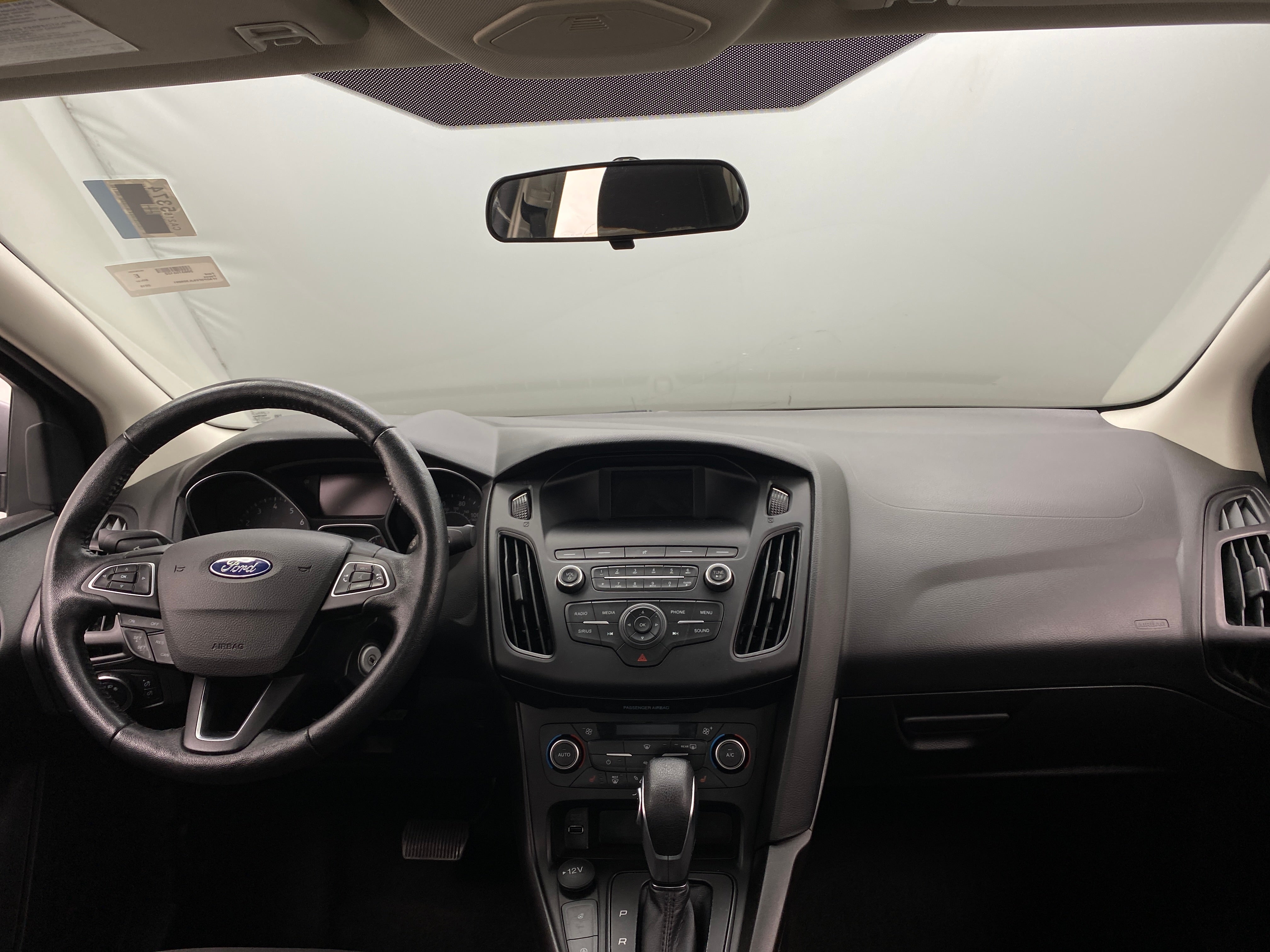 2018 Ford Focus SE 3