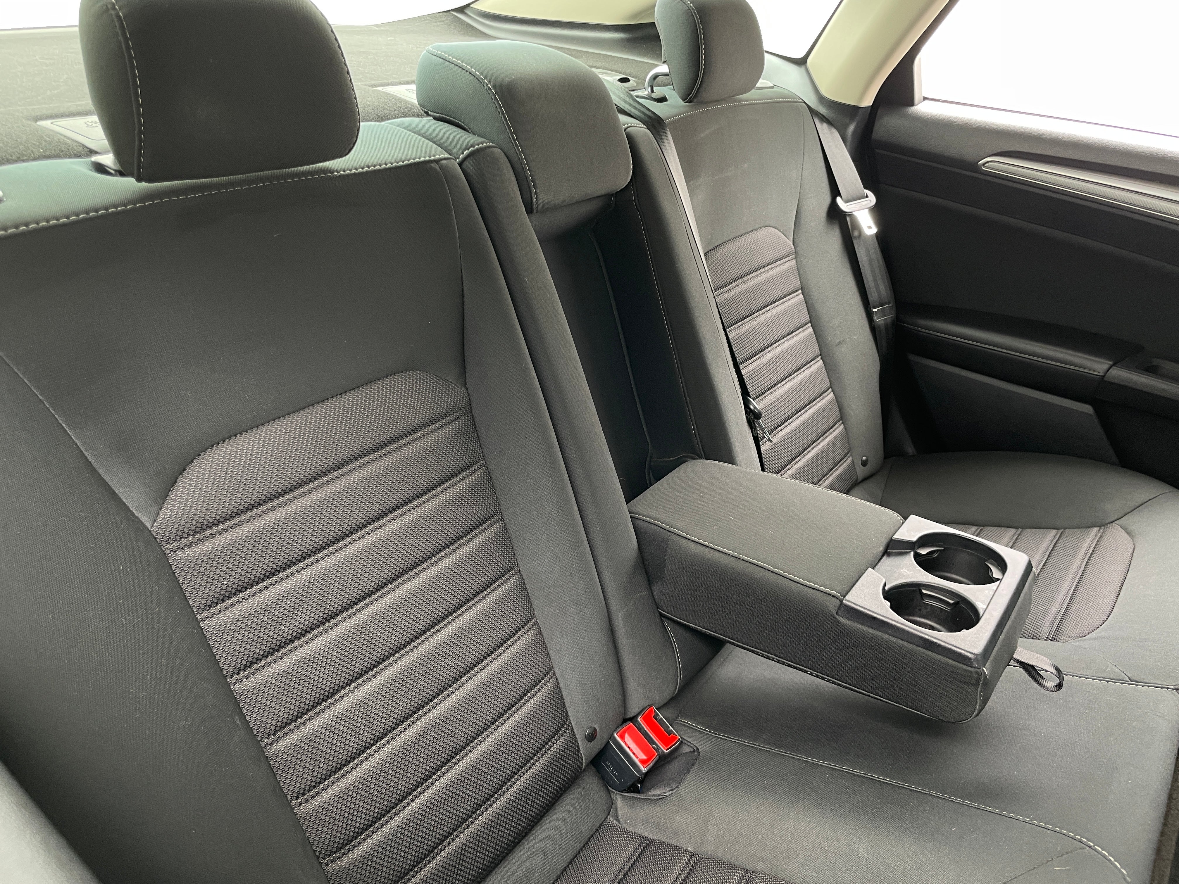 2020 Ford Fusion SE 5