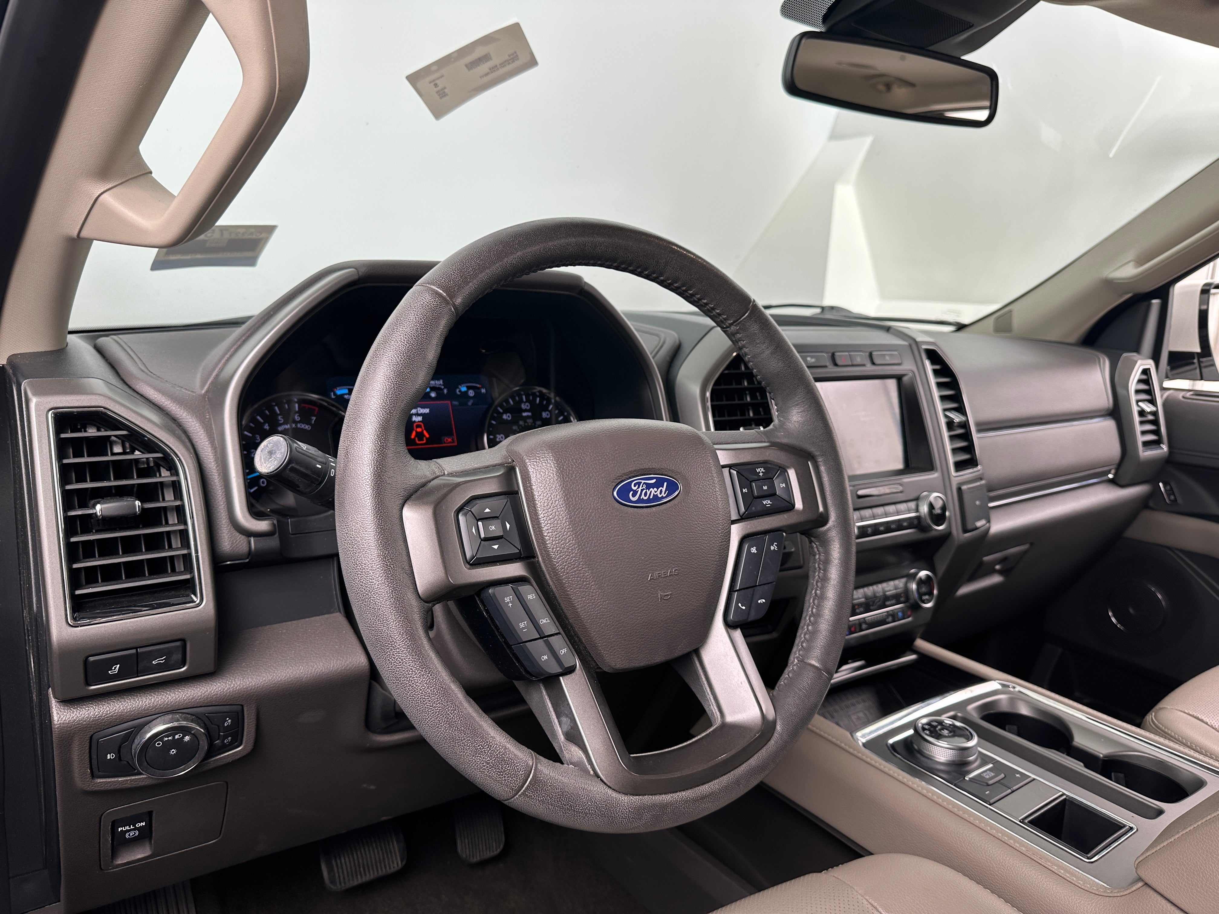 2020 Ford Expedition MAX XLT 2