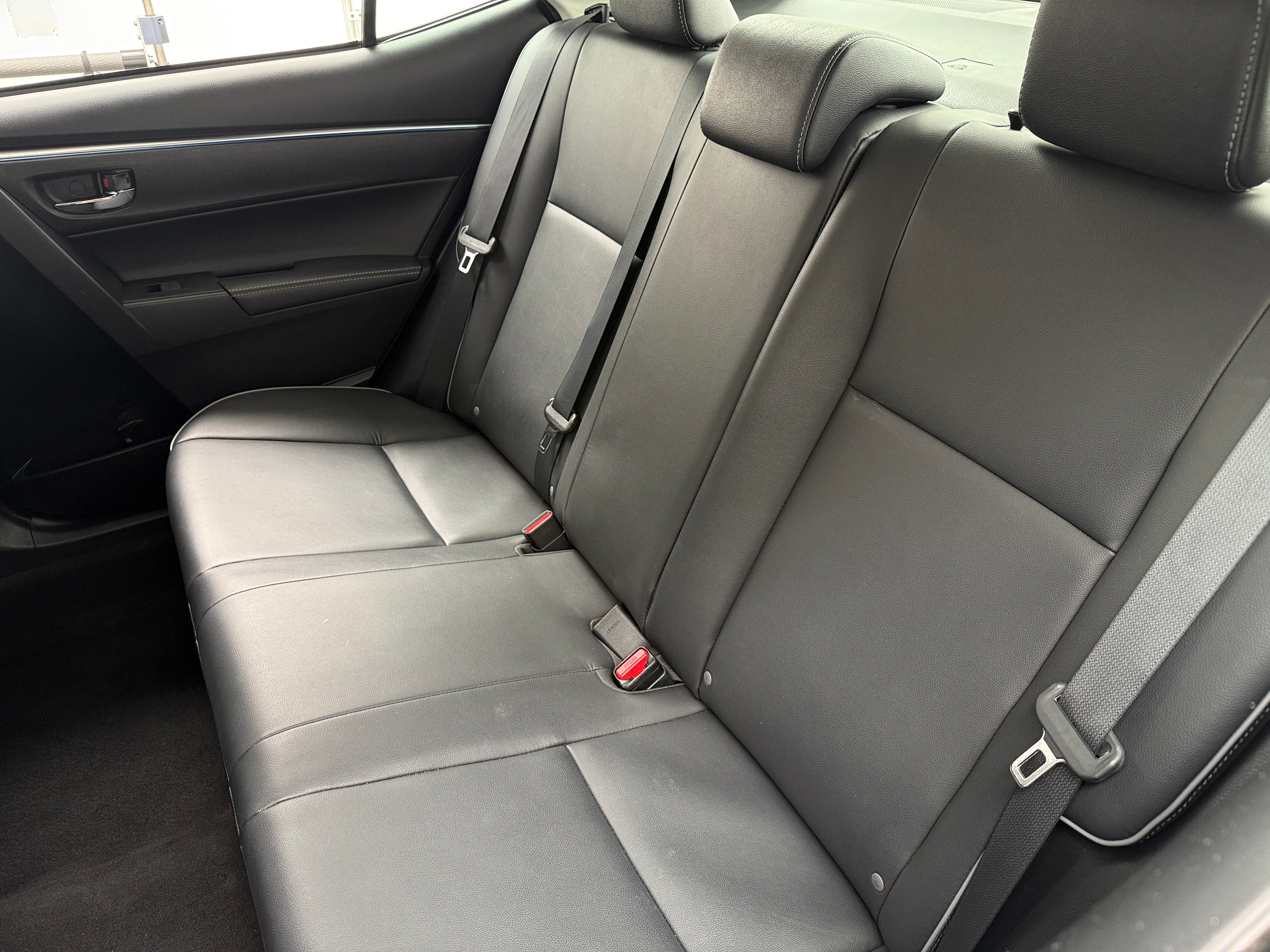 2014 Toyota Corolla S 5