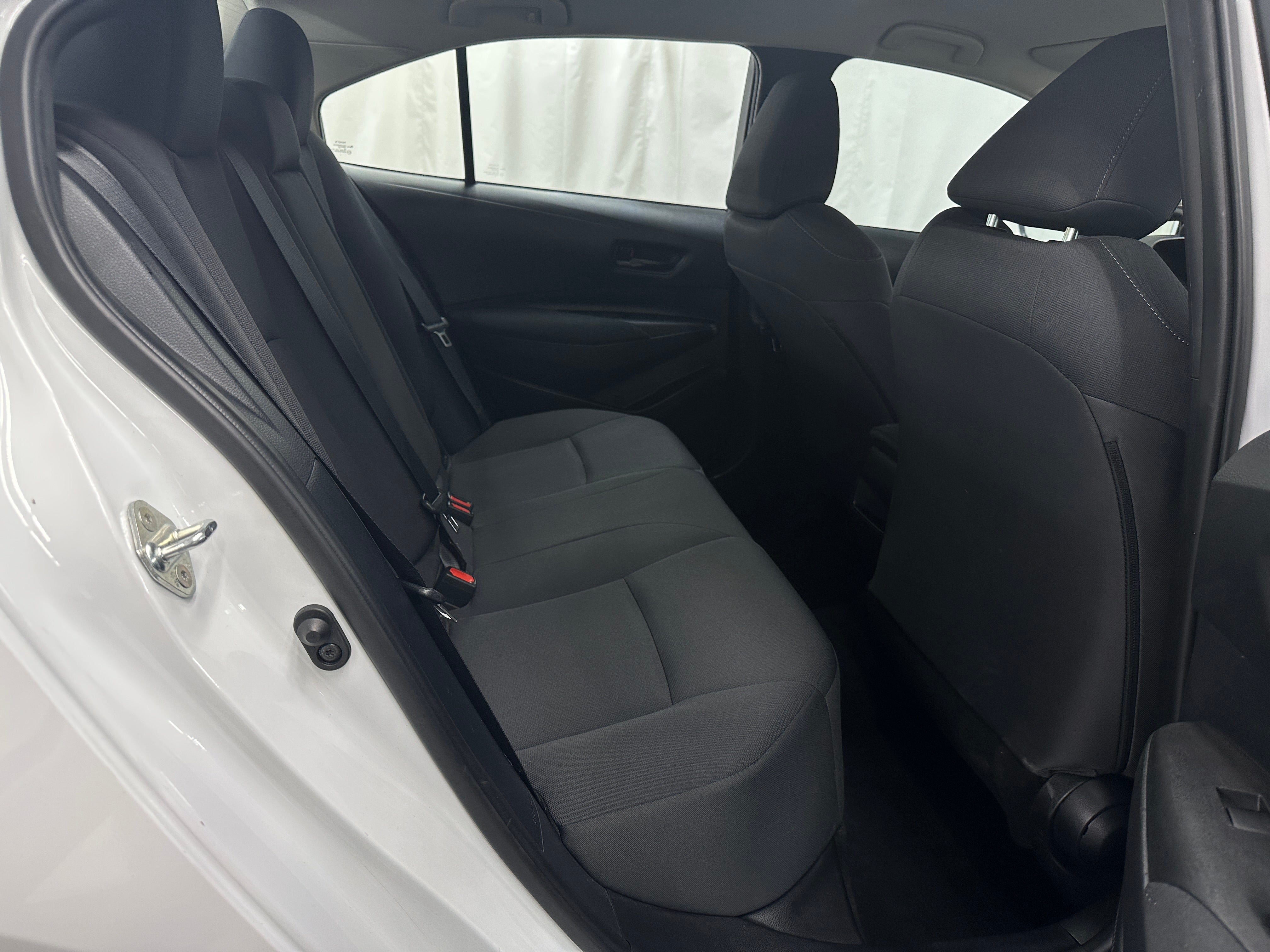 2022 Toyota Corolla LE 6