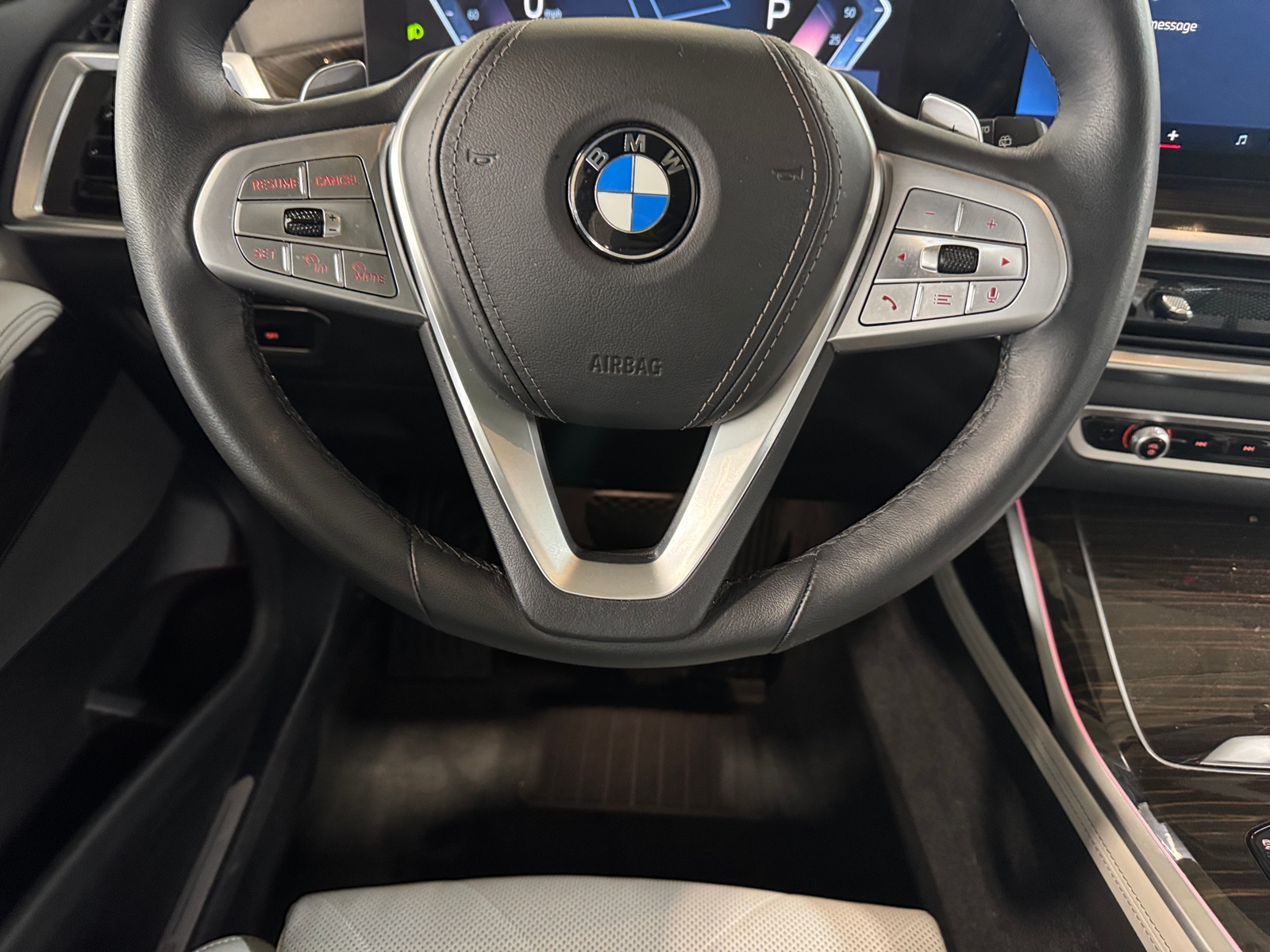 Thumbnail: 2024 BMW X7 - 4