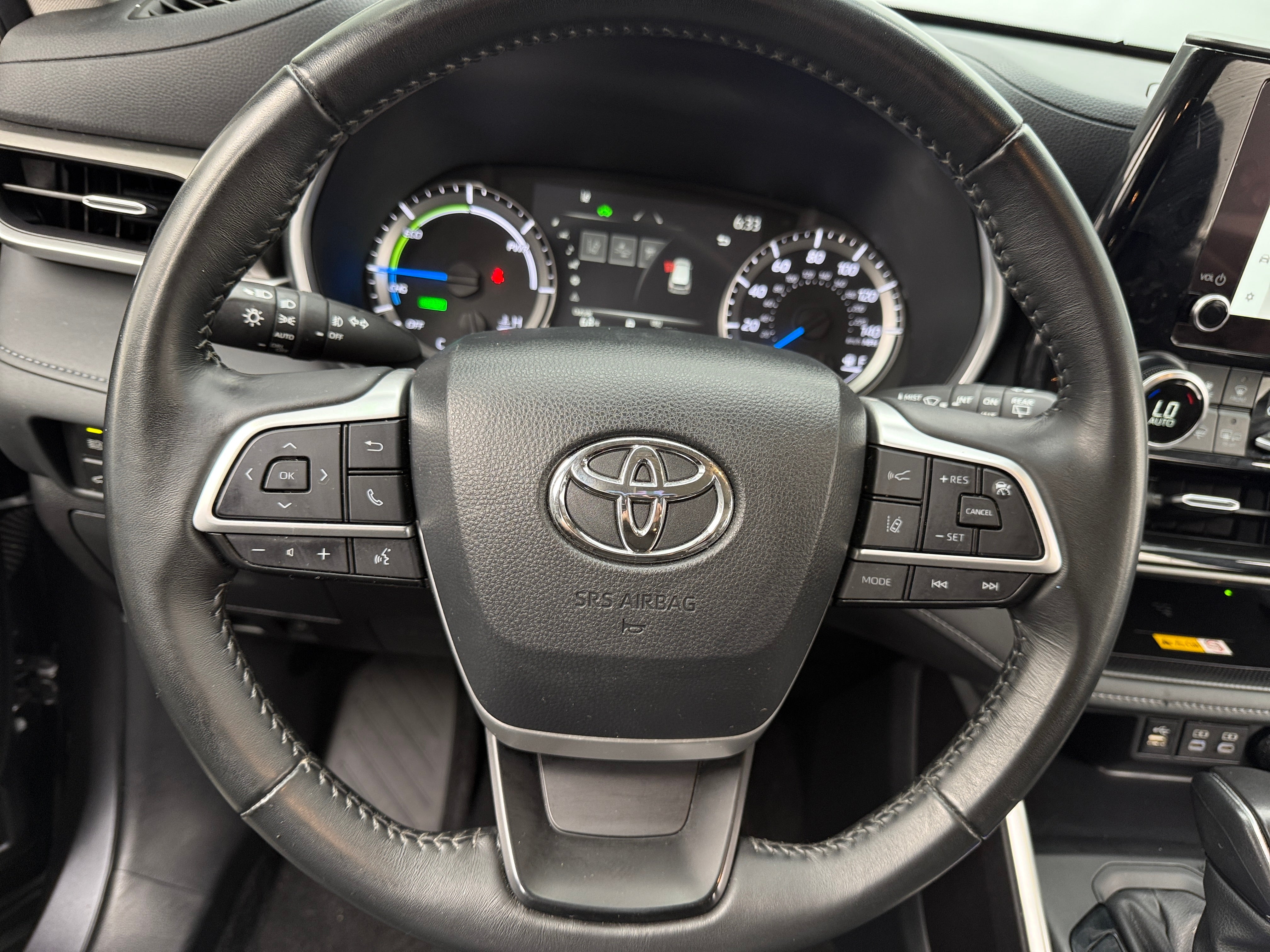 2024 Toyota Highlander XLE 4