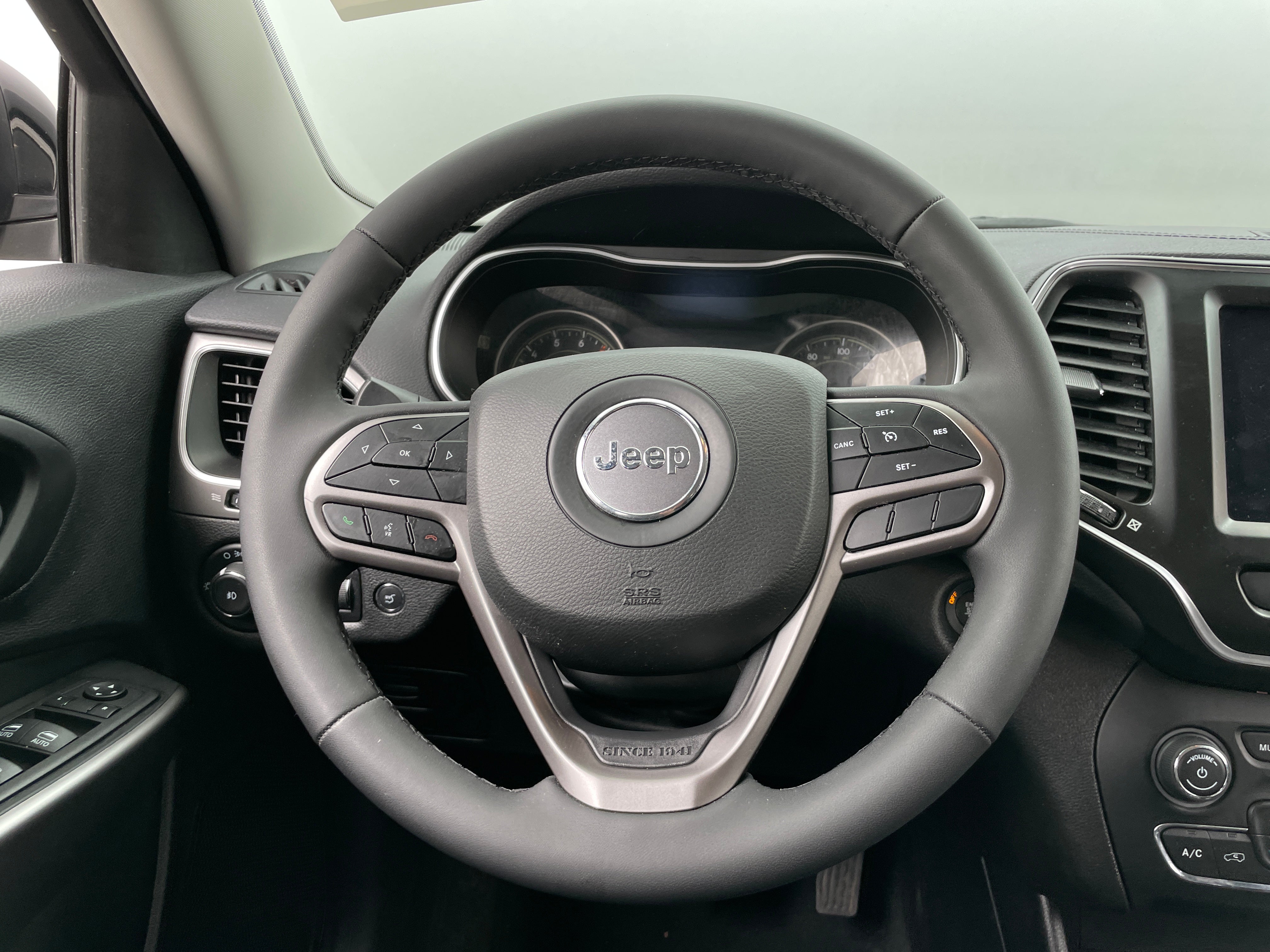 2022 Jeep Cherokee Latitude 4