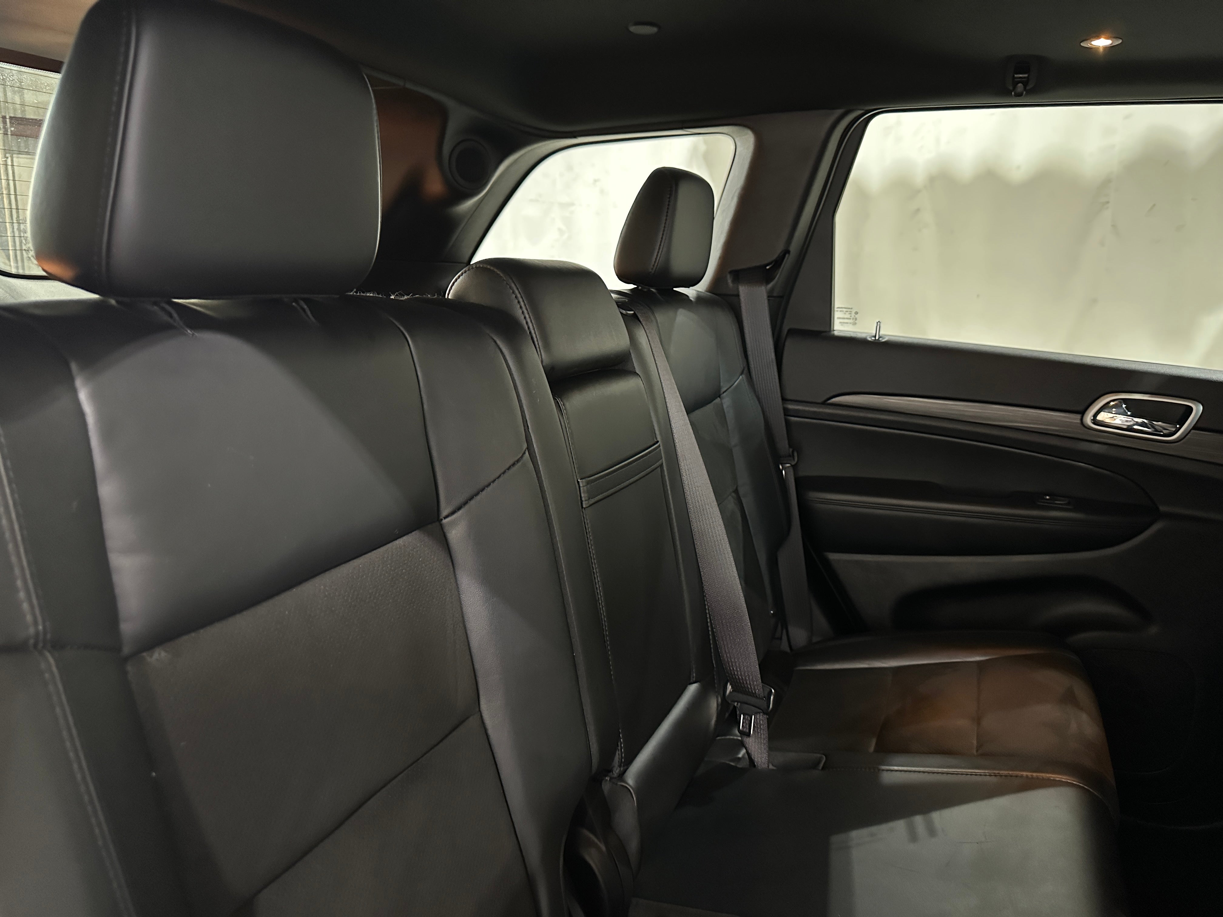 2021 Jeep Grand Cherokee Laredo 6