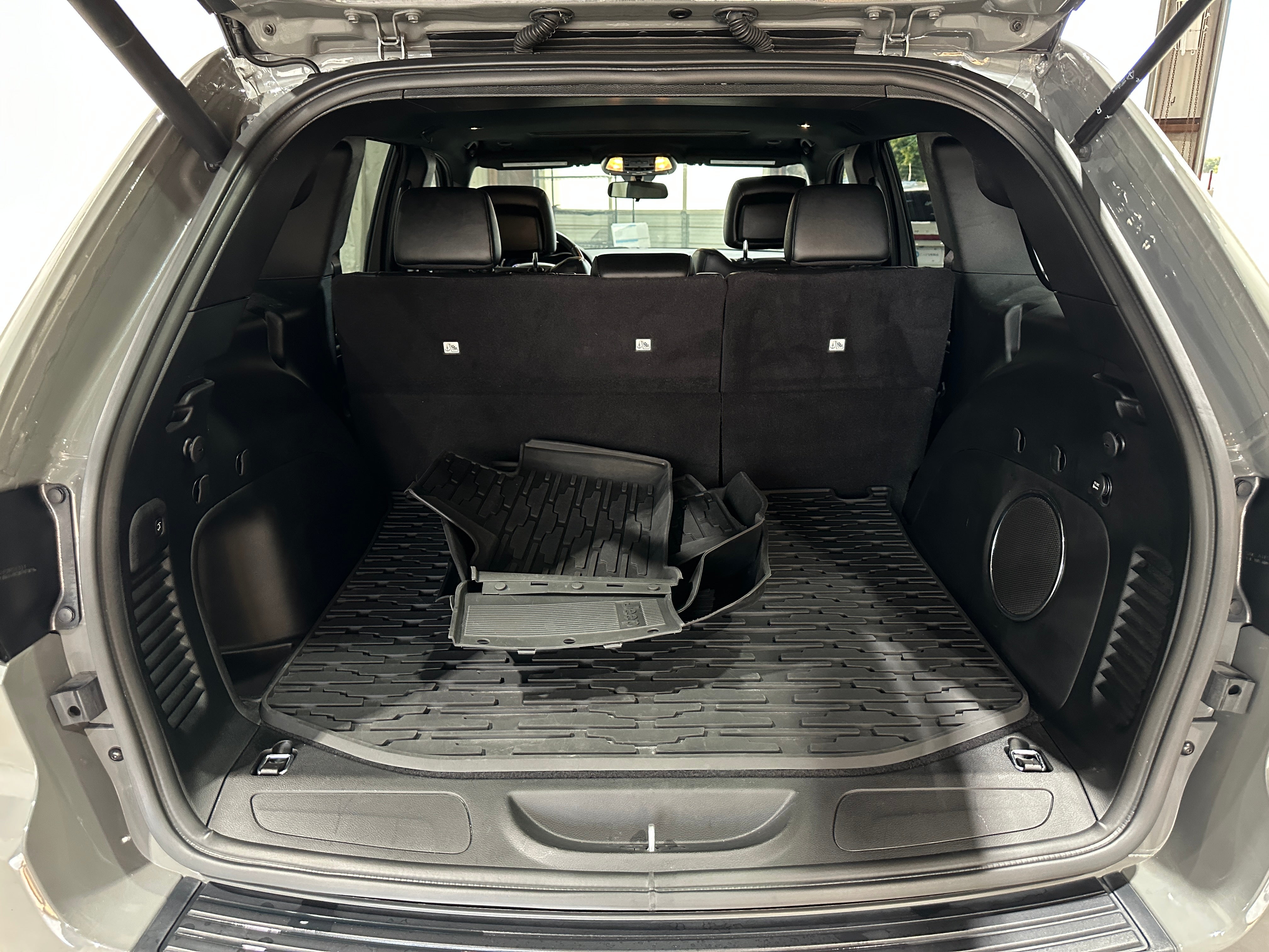 2021 Jeep Grand Cherokee Laredo 7