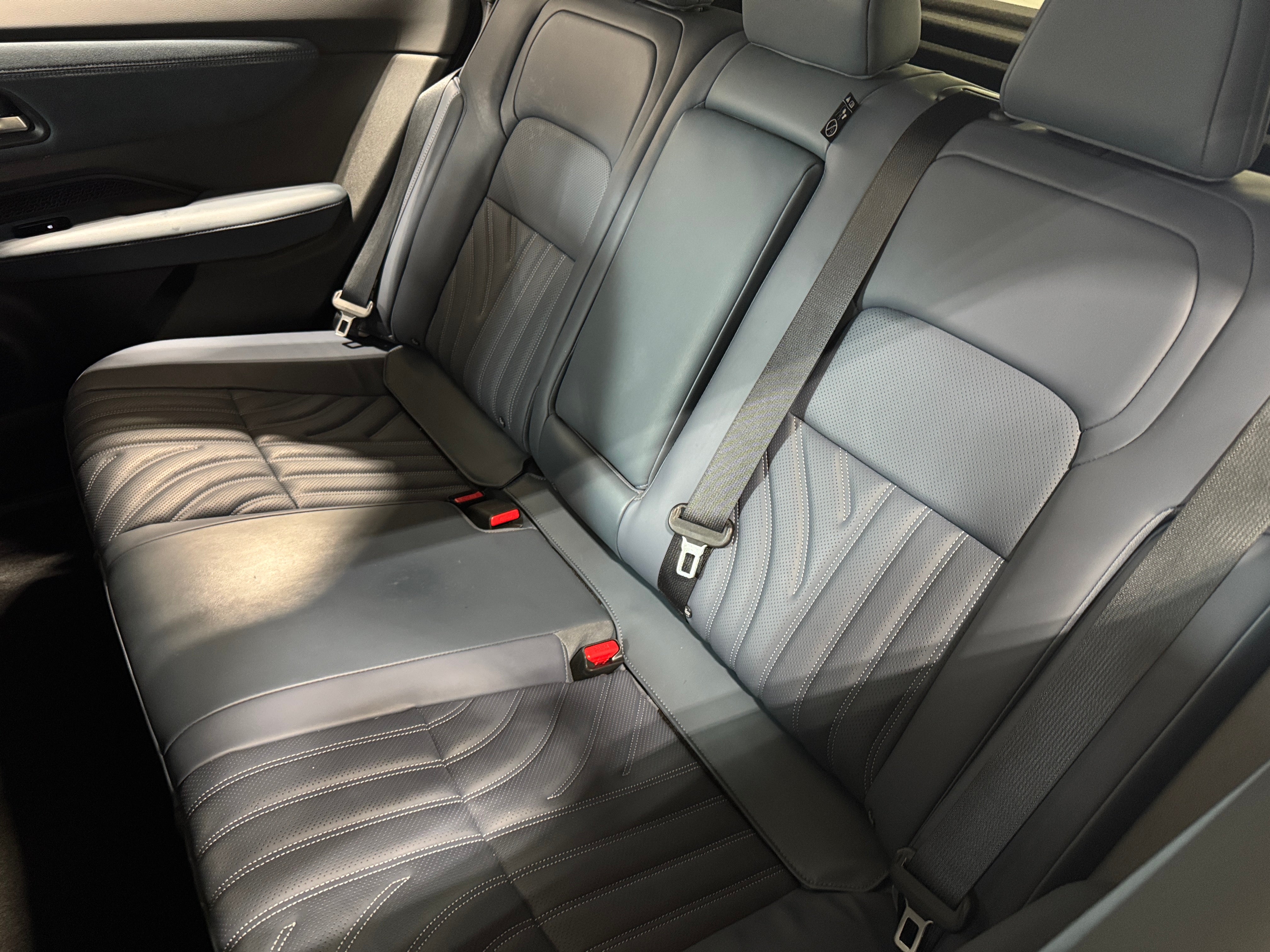 2023 Nissan Ariya Platinum+ 5