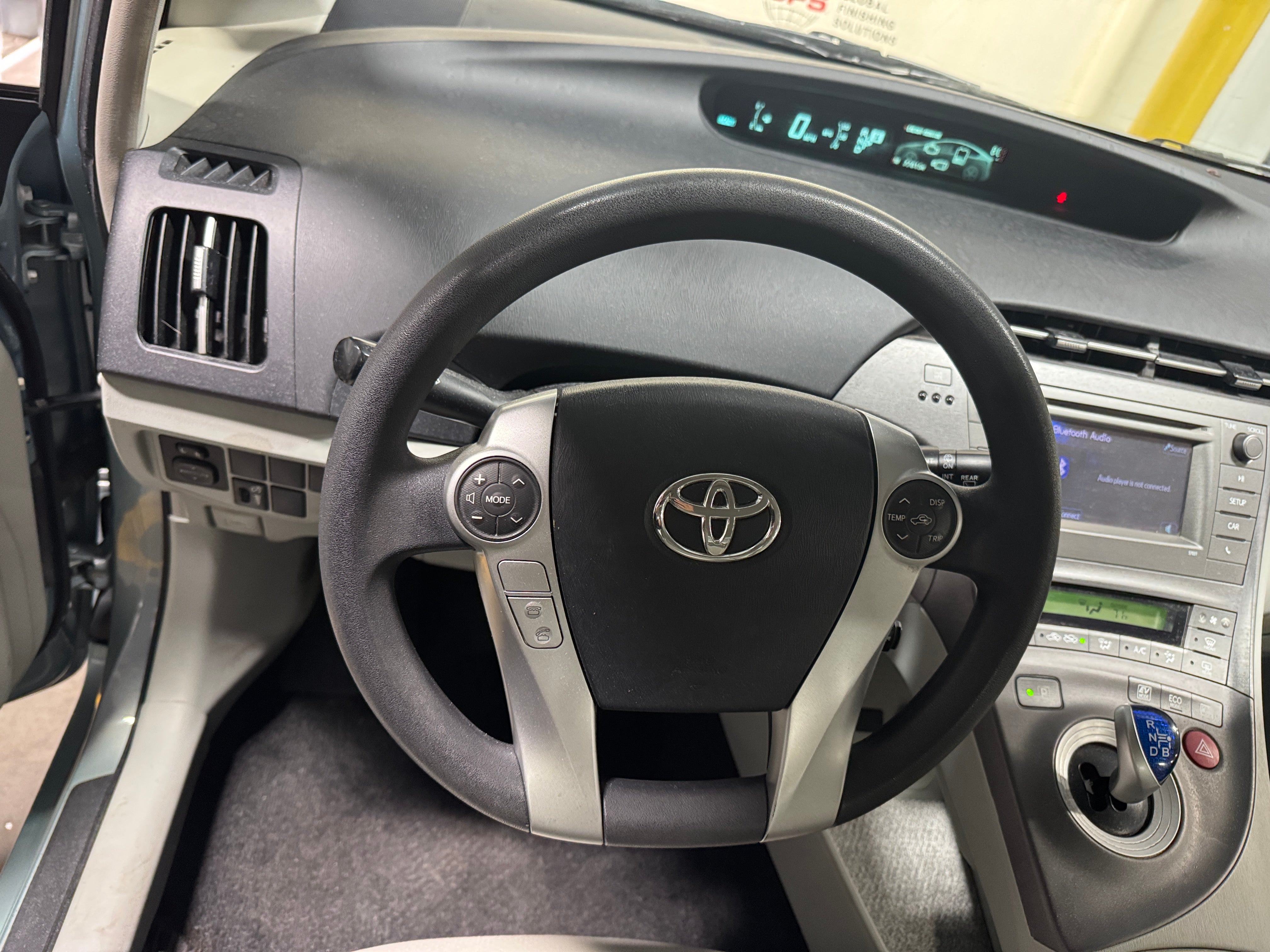 2013 Toyota Prius Two 5