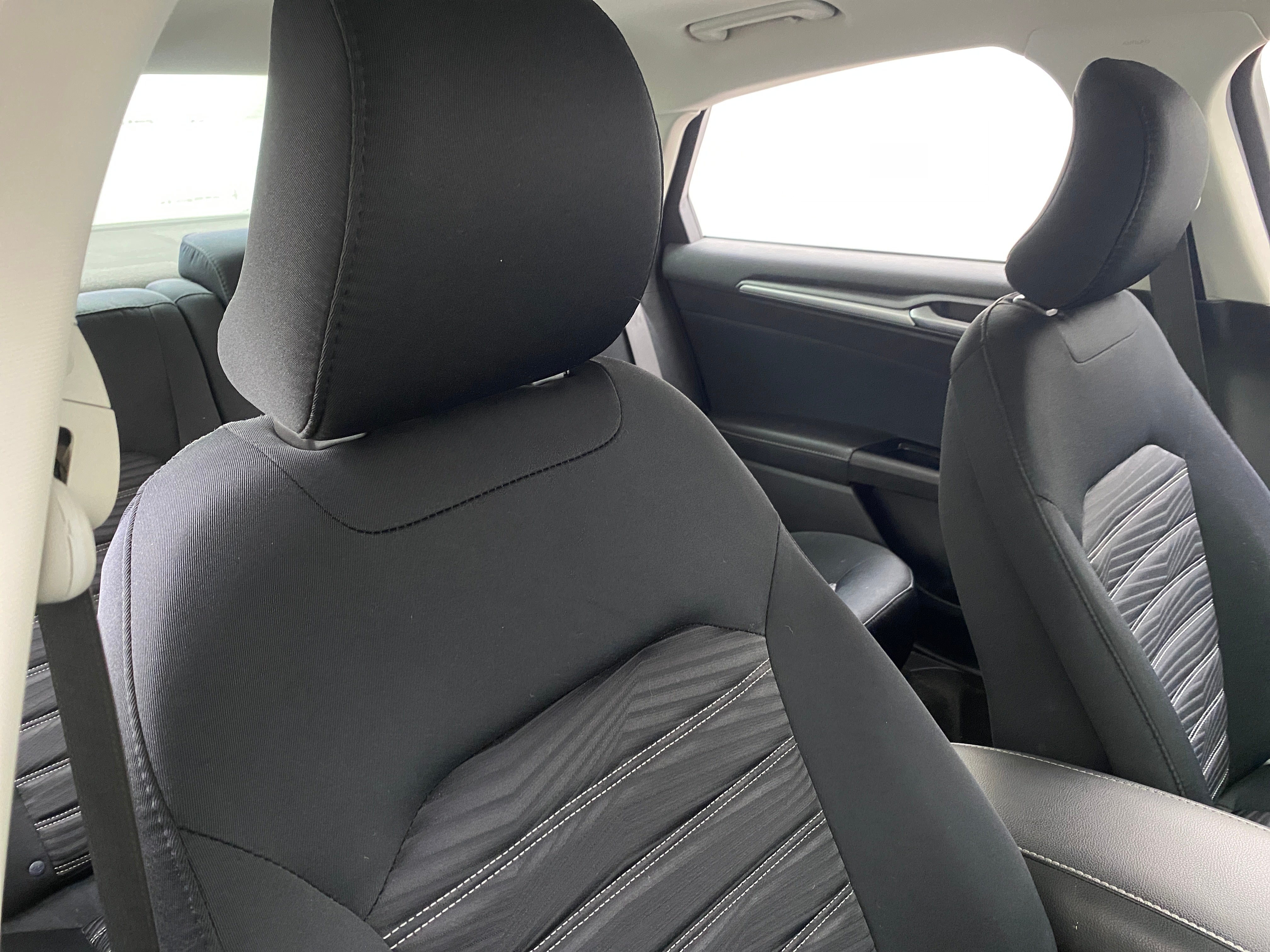 2016 Ford Fusion SE 2