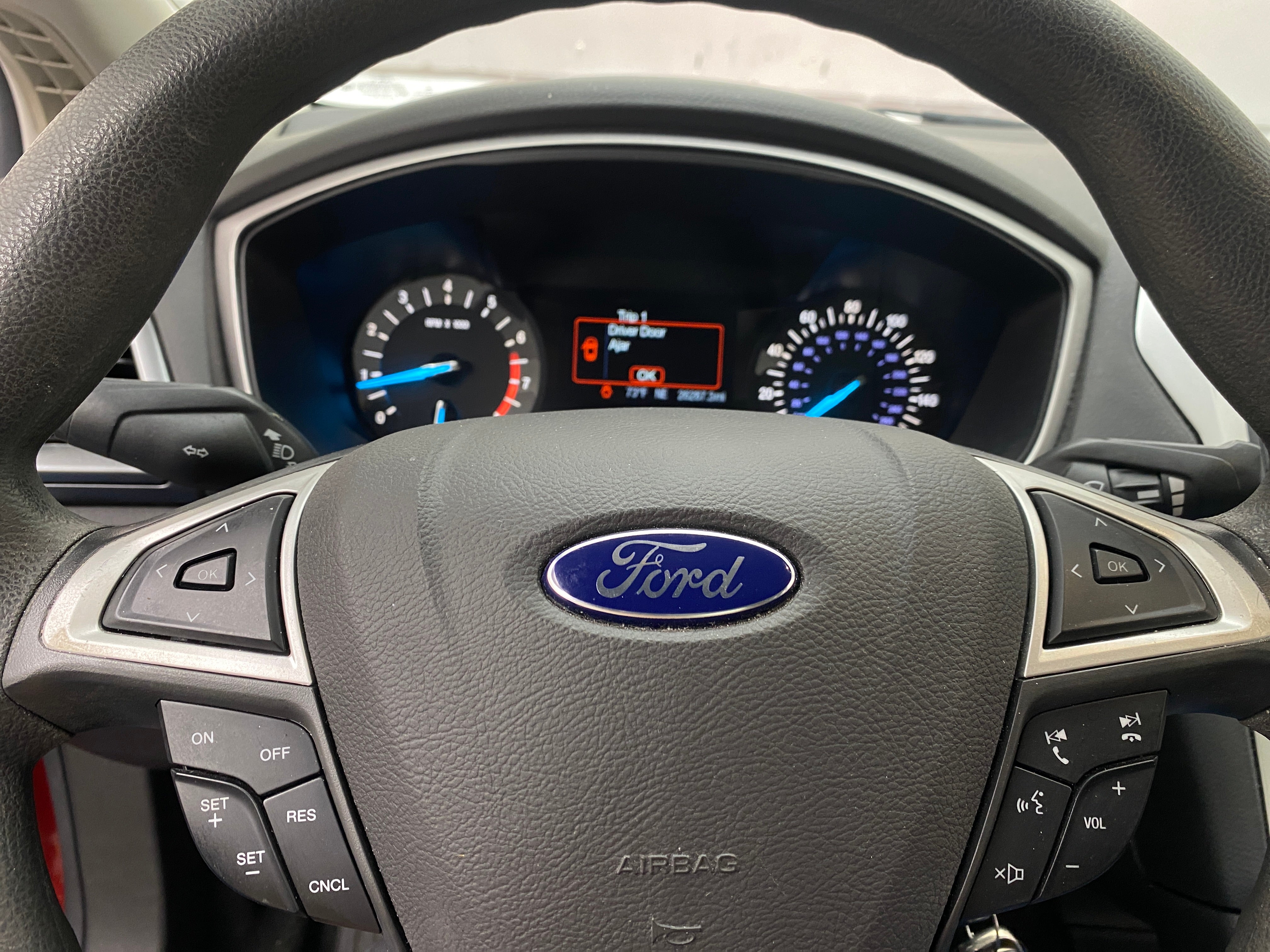 2016 Ford Fusion SE 5